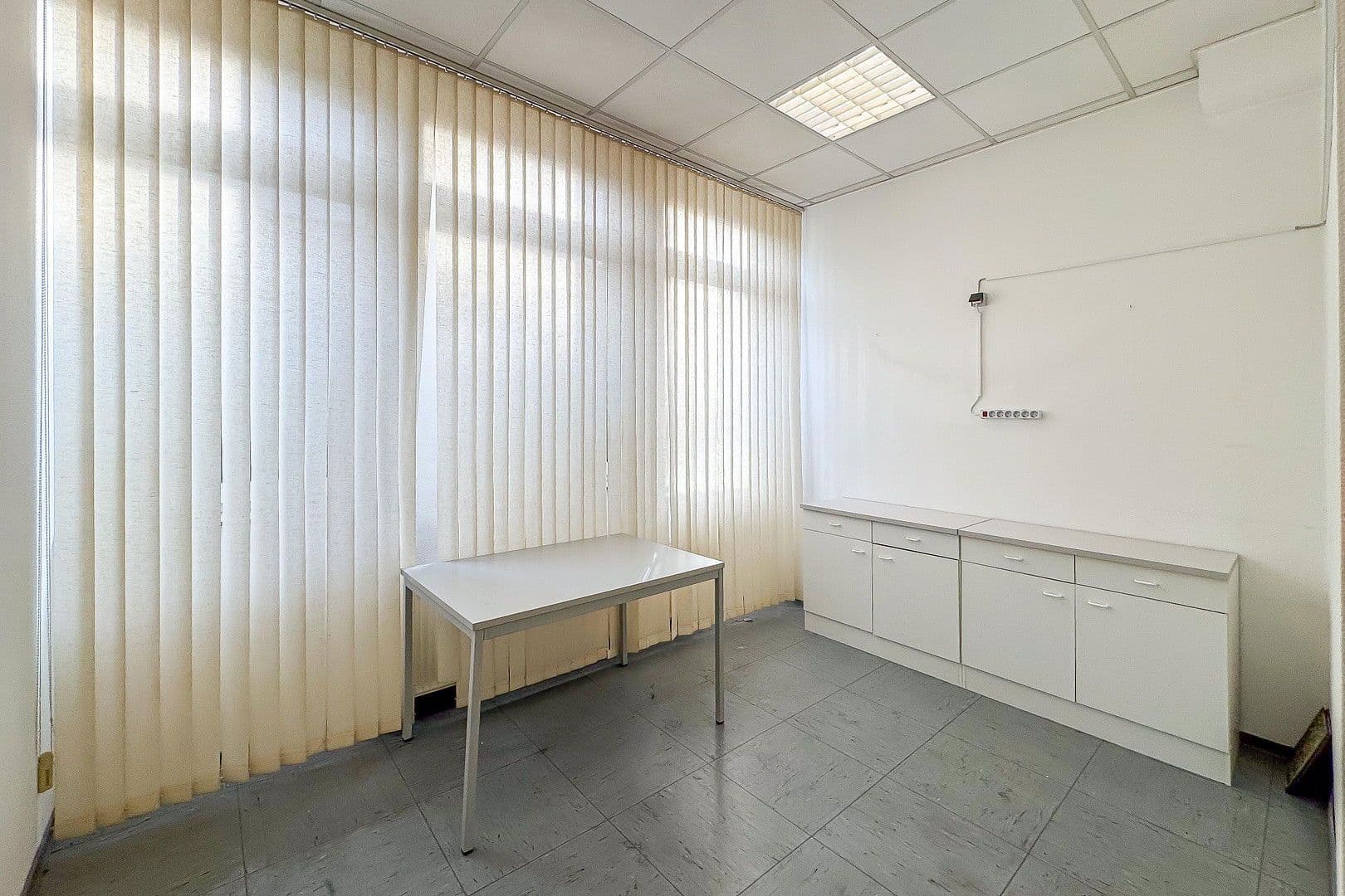 office to rent, 320 m², Voerder Straße 14, Hagen, North Rhine-Westphalia office to rent, 320 m², Voerder Straße 14, Hagen, North Rhine-Westphalia