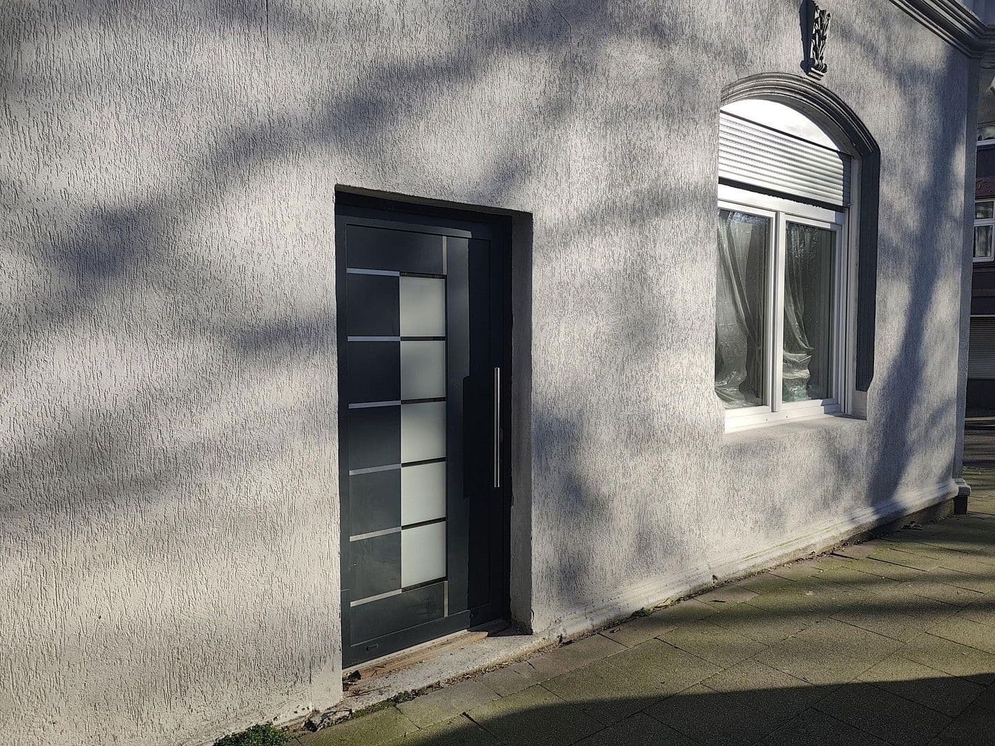 3 bedroom with open-plan kitchen flat to rent, 165 m², Kortwiese 14, Essen, North Rhine-Westphalia 3 bedroom with open-plan kitchen flat to rent, 165 m², Kortwiese 14, Essen, North Rhine-Westphalia