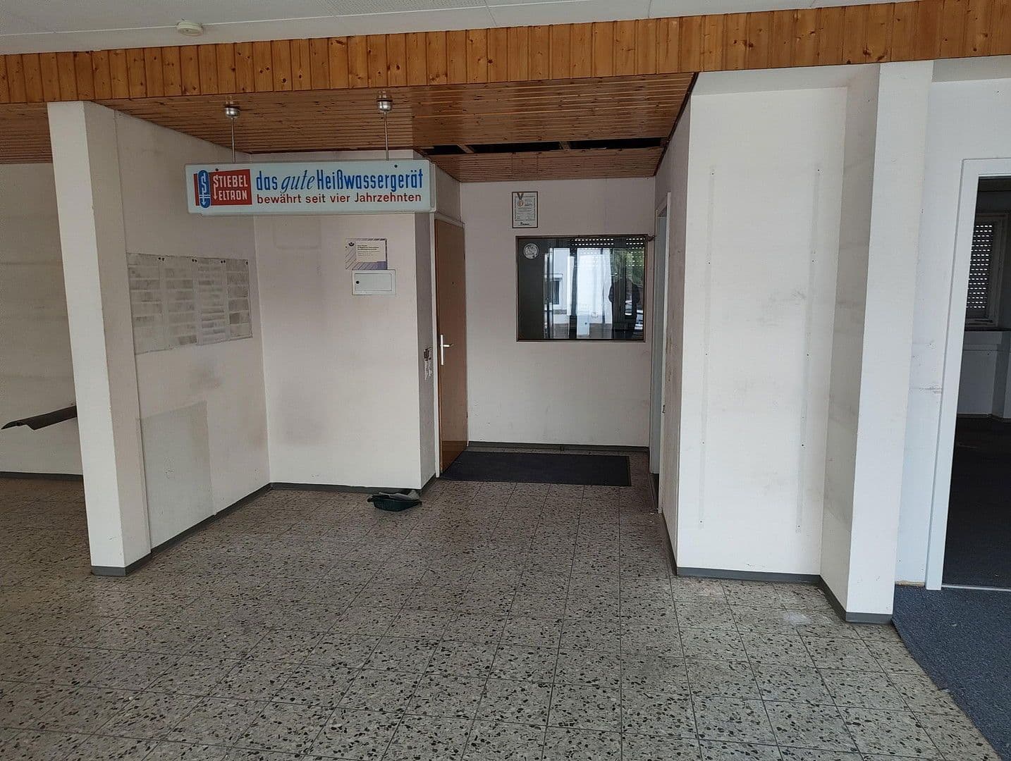 office to rent, 50 m², Klosterstr. 6, Grenzach-Wyhlen, Baden-Württemberg office to rent, 50 m², Klosterstr. 6, Grenzach-Wyhlen, Baden-Württemberg