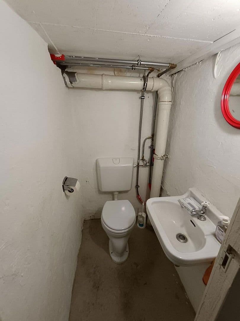 non-residential property to rent, 70 m², Hirsauer Str. 159/161, Pforzheim, Baden-Württemberg non-residential property to rent, 70 m², Hirsauer Str. 159/161, Pforzheim, Baden-Württemberg