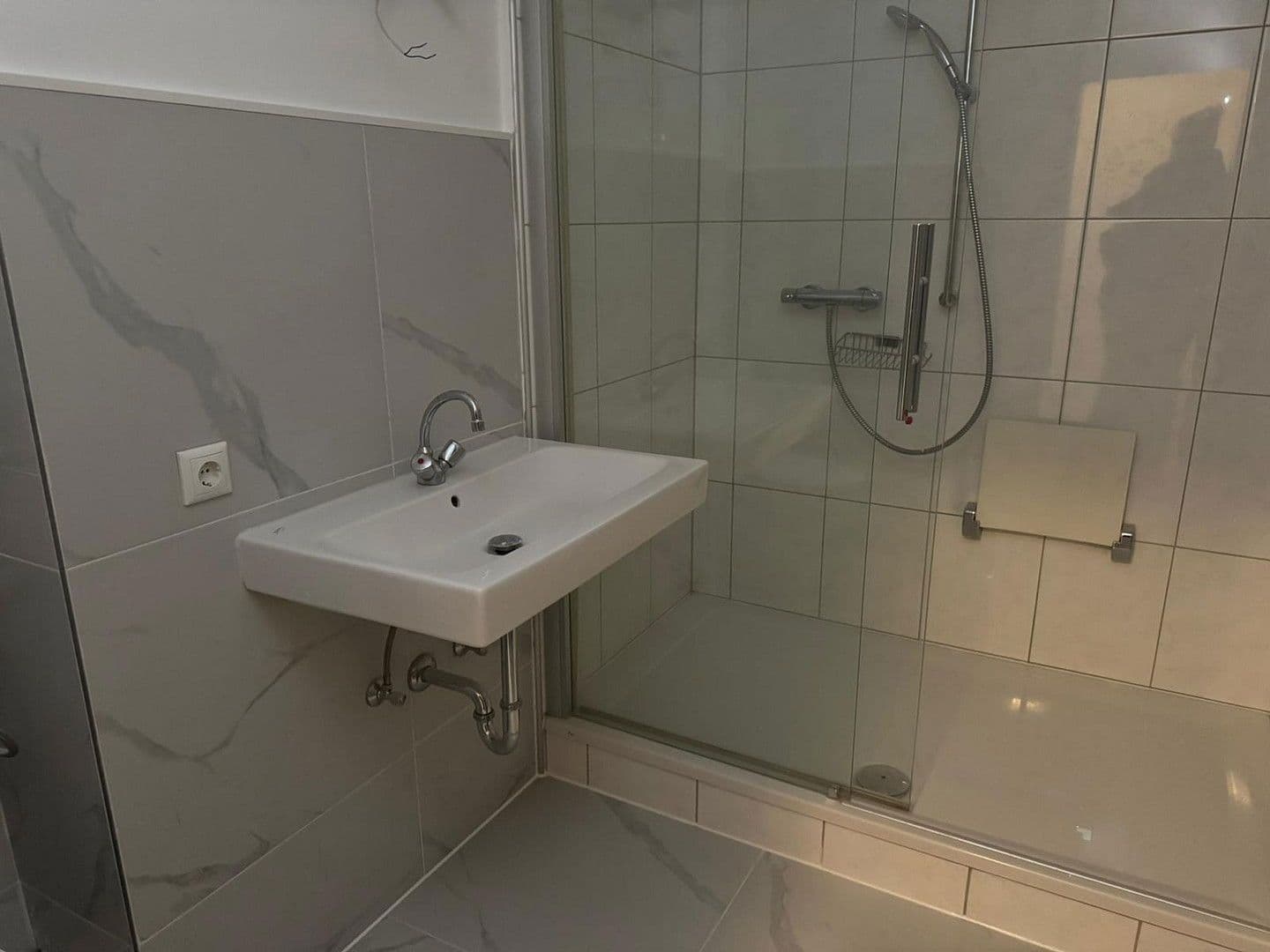 2 bedroom flat to rent, 55 m², Am Wald 11, Wiesbaden, Hesse 2 bedroom flat to rent, 55 m², Am Wald 11, Wiesbaden, Hesse