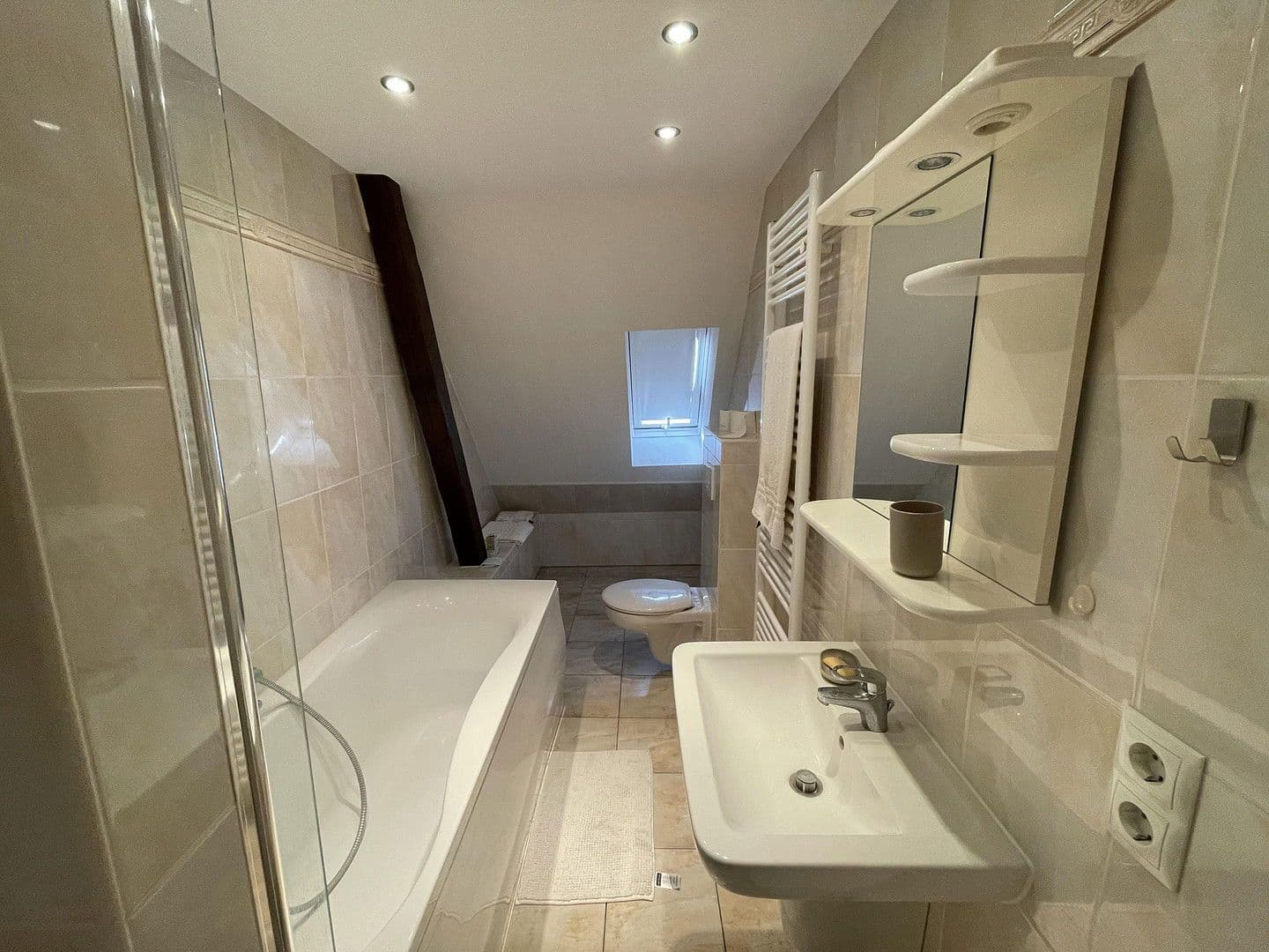 2 bedroom flat to rent, 57 m², Am Zehnt 9, Sinsheim, Baden-Württemberg 2 bedroom flat to rent, 57 m², Am Zehnt 9, Sinsheim, Baden-Württemberg