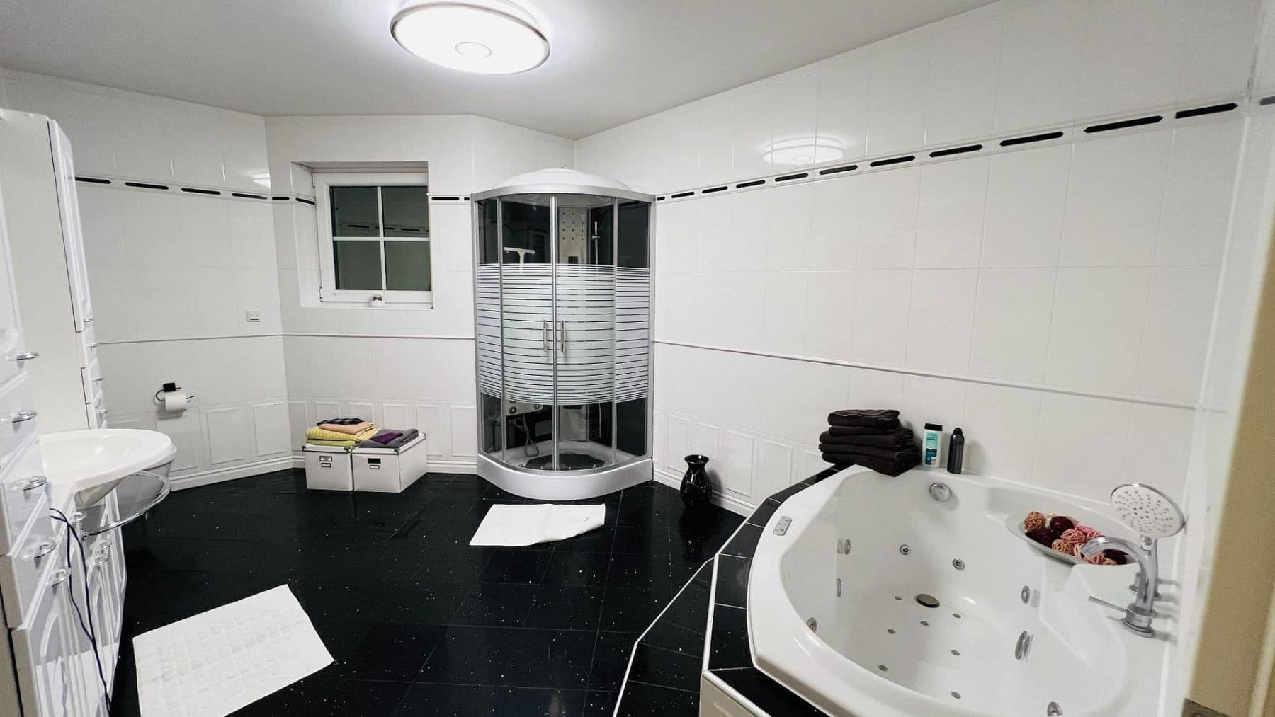 house to rent, 266 m², Indianapolisstr.62, Köln, North Rhine-Westphalia house to rent, 266 m², Indianapolisstr.62, Köln, North Rhine-Westphalia