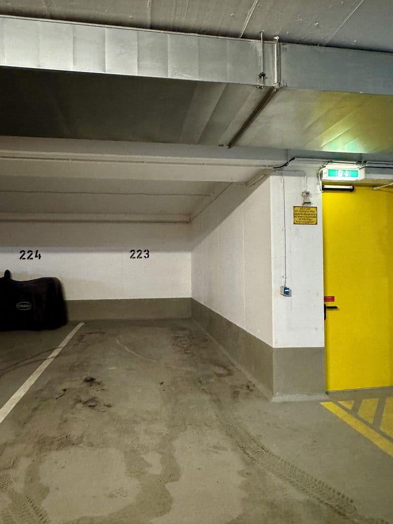 4 bedroom flat to rent, 90 m², Köglweg 17, Taufkirchen, Bavaria 4 bedroom flat to rent, 90 m², Köglweg 17, Taufkirchen, Bavaria