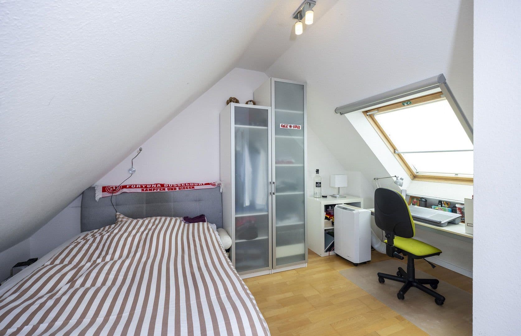 house for sale, 131 m², Meerbusch, North Rhine-Westphalia house for sale, 131 m², Meerbusch, North Rhine-Westphalia