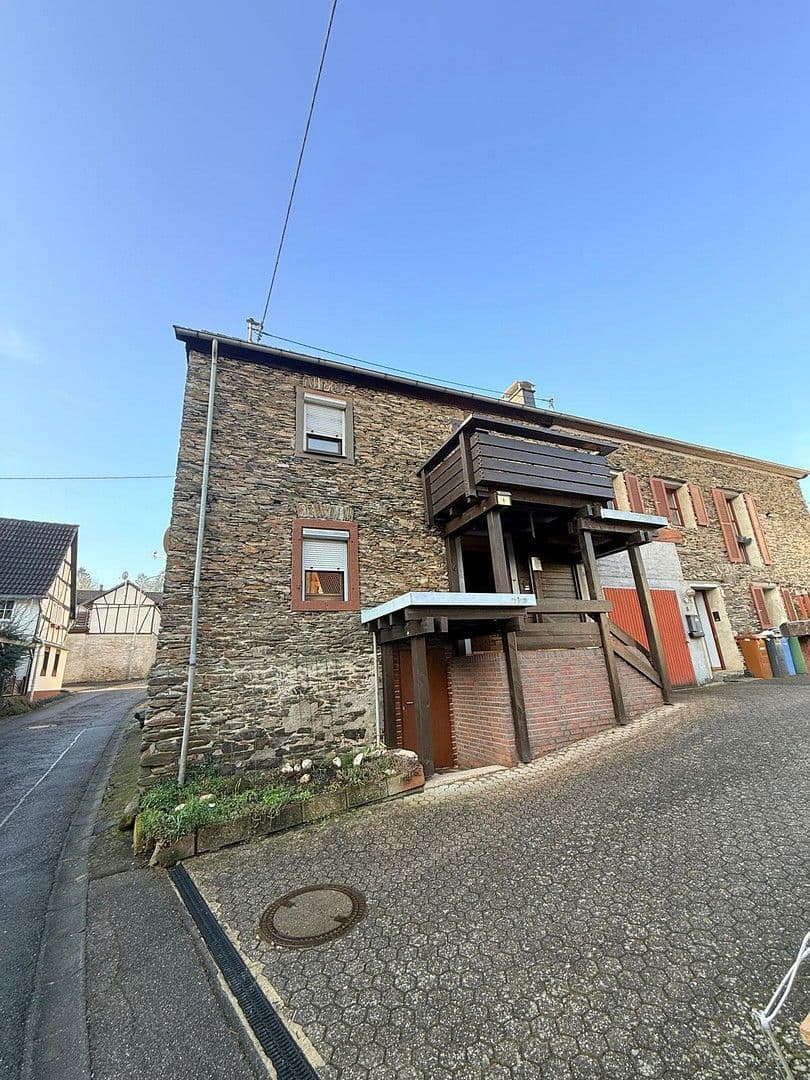 house to rent, 100 m², Dorfstraße 6, Neuwied, Rhineland-Palatinate house to rent, 100 m², Dorfstraße 6, Neuwied, Rhineland-Palatinate