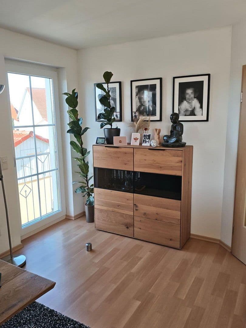 2 bedroom with open-plan kitchen flat to rent, 72 m², Herrieden, Bavaria 2 bedroom with open-plan kitchen flat to rent, 72 m², Herrieden, Bavaria