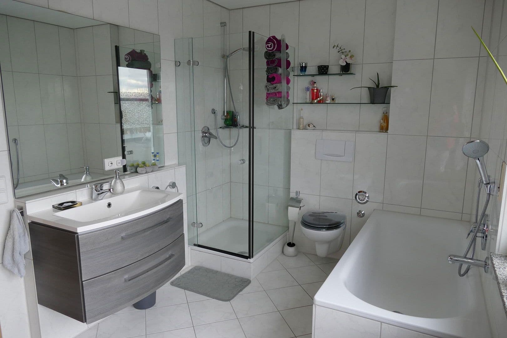 3 bedroom with open-plan kitchen flat for sale, 114 m², Aichtal, Baden-Württemberg 3 bedroom with open-plan kitchen flat for sale, 114 m², Aichtal, Baden-Württemberg