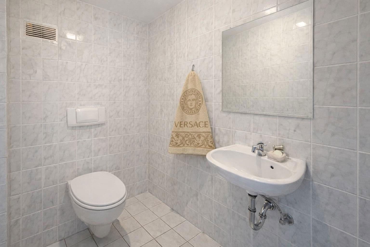 4 bedroom flat to rent, 90 m², Messerschmiedestr. 22, Zeitz, Saxony-Anhalt 4 bedroom flat to rent, 90 m², Messerschmiedestr. 22, Zeitz, Saxony-Anhalt