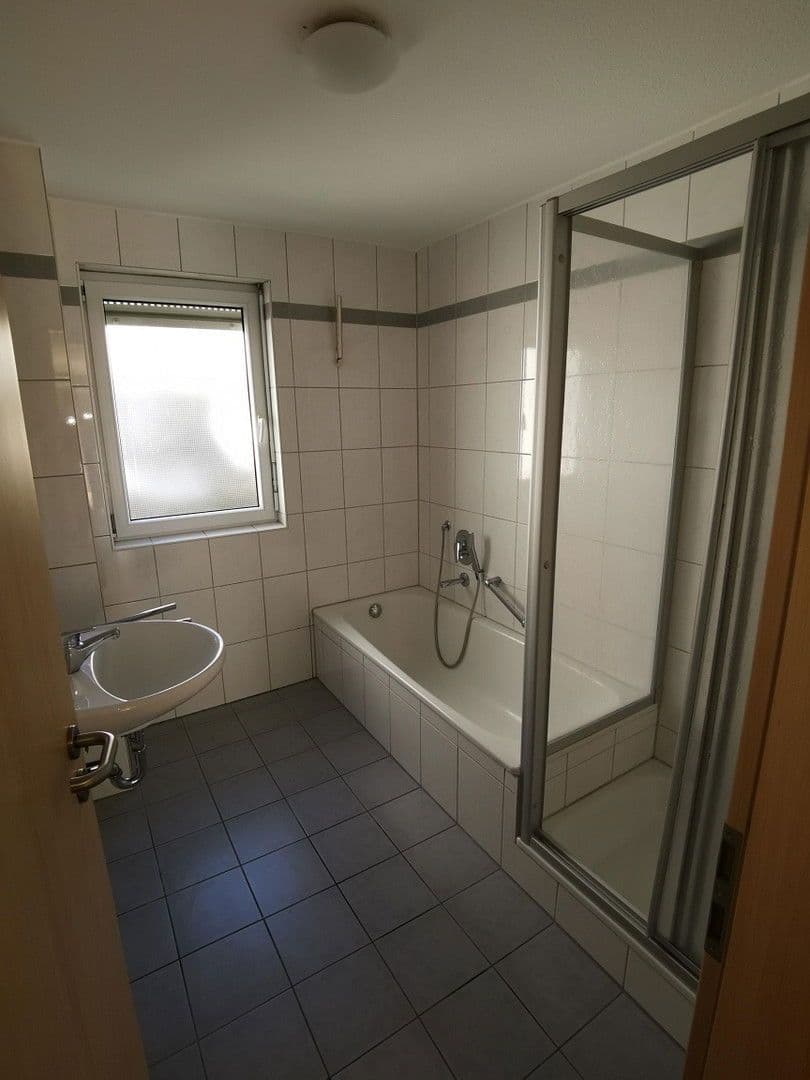 3 bedroom flat to rent, 68 m², Schoellstr. 5, Stuttgart-Plieningen, Baden-Württemberg 3 bedroom flat to rent, 68 m², Schoellstr. 5, Stuttgart-Plieningen, Baden-Württemberg