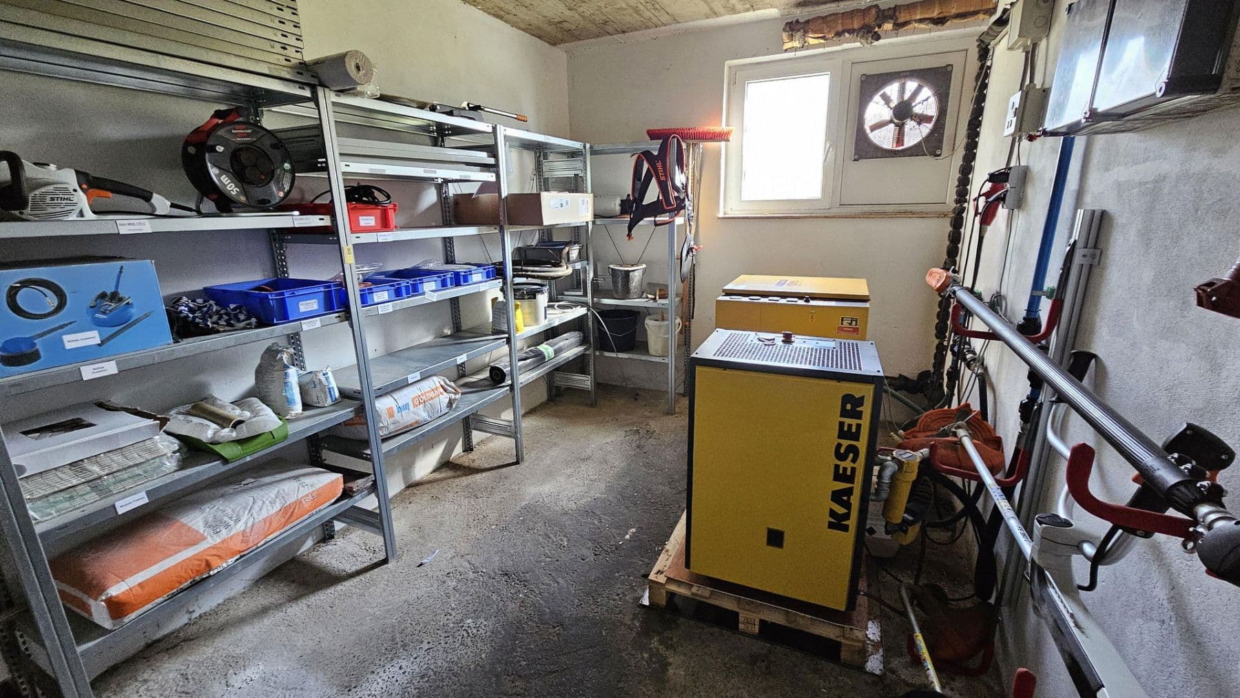 non-residential property to rent, 5,676 m², Industriestraße 2, Kalletal, North Rhine-Westphalia non-residential property to rent, 5,676 m², Industriestraße 2, Kalletal, North Rhine-Westphalia