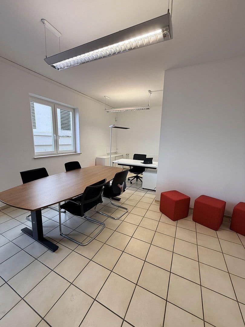 office to rent, 24 m², Dieselstr. 1, Rottenburg a. d. Laaber, Bavaria office to rent, 24 m², Dieselstr. 1, Rottenburg a. d. Laaber, Bavaria