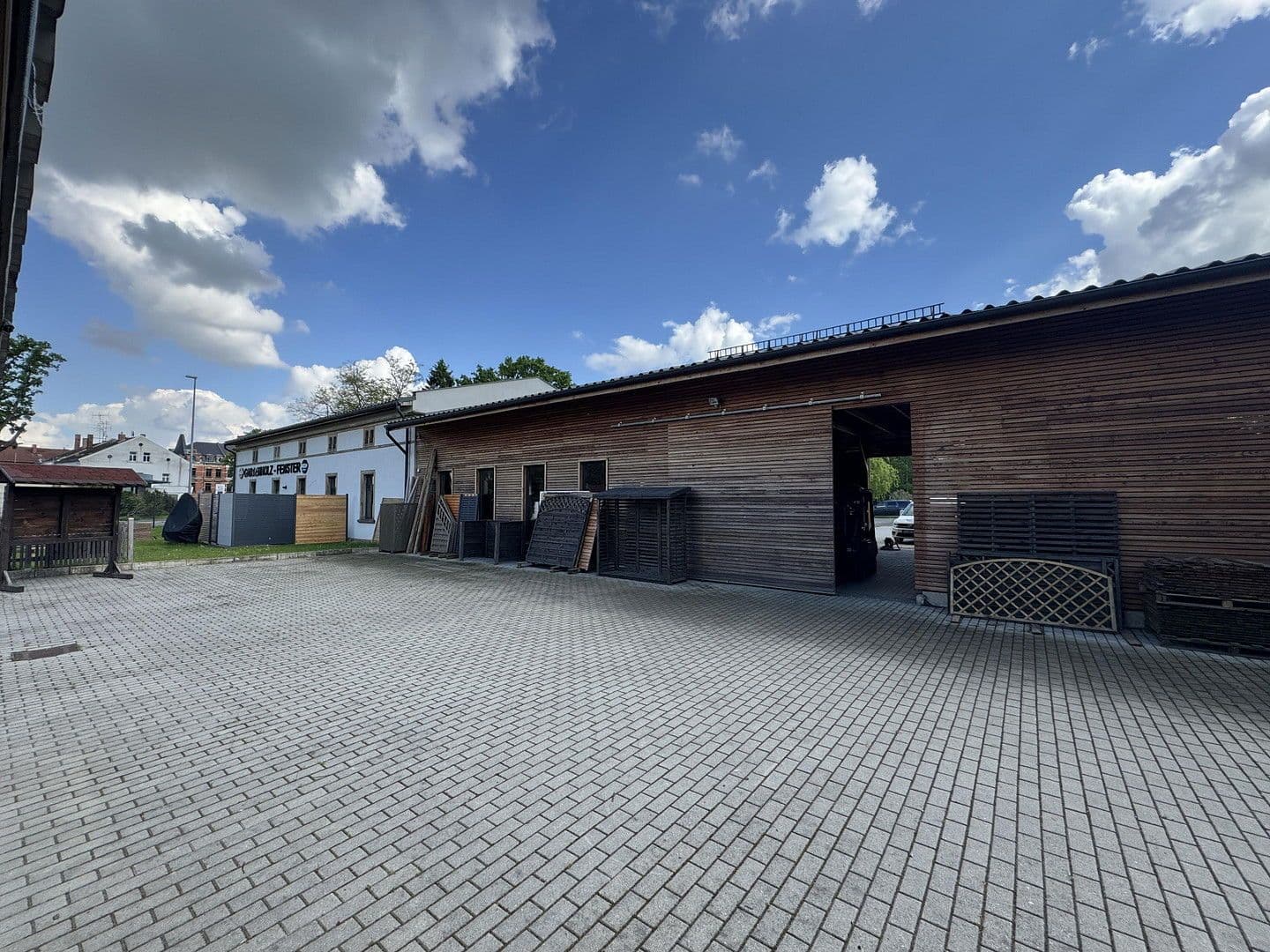 non-residential property to rent, 6,000 m², Löbauer Str. 1a, Zittau, Saxony non-residential property to rent, 6,000 m², Löbauer Str. 1a, Zittau, Saxony