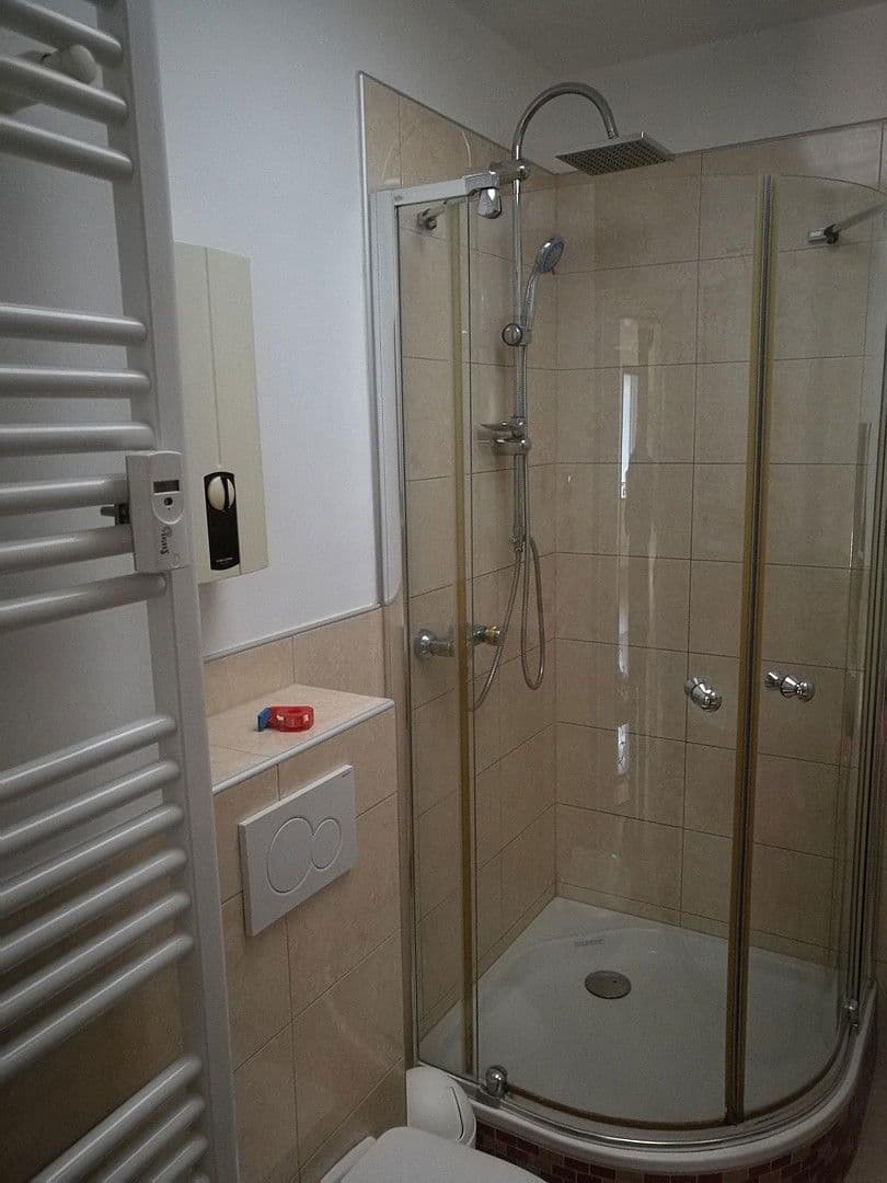 2 bedroom with open-plan kitchen flat to rent, 123 m², Elberferlderstr. 103, Hilden, North Rhine-Westphalia 2 bedroom with open-plan kitchen flat to rent, 123 m², Elberferlderstr. 103, Hilden, North Rhine-Westphalia