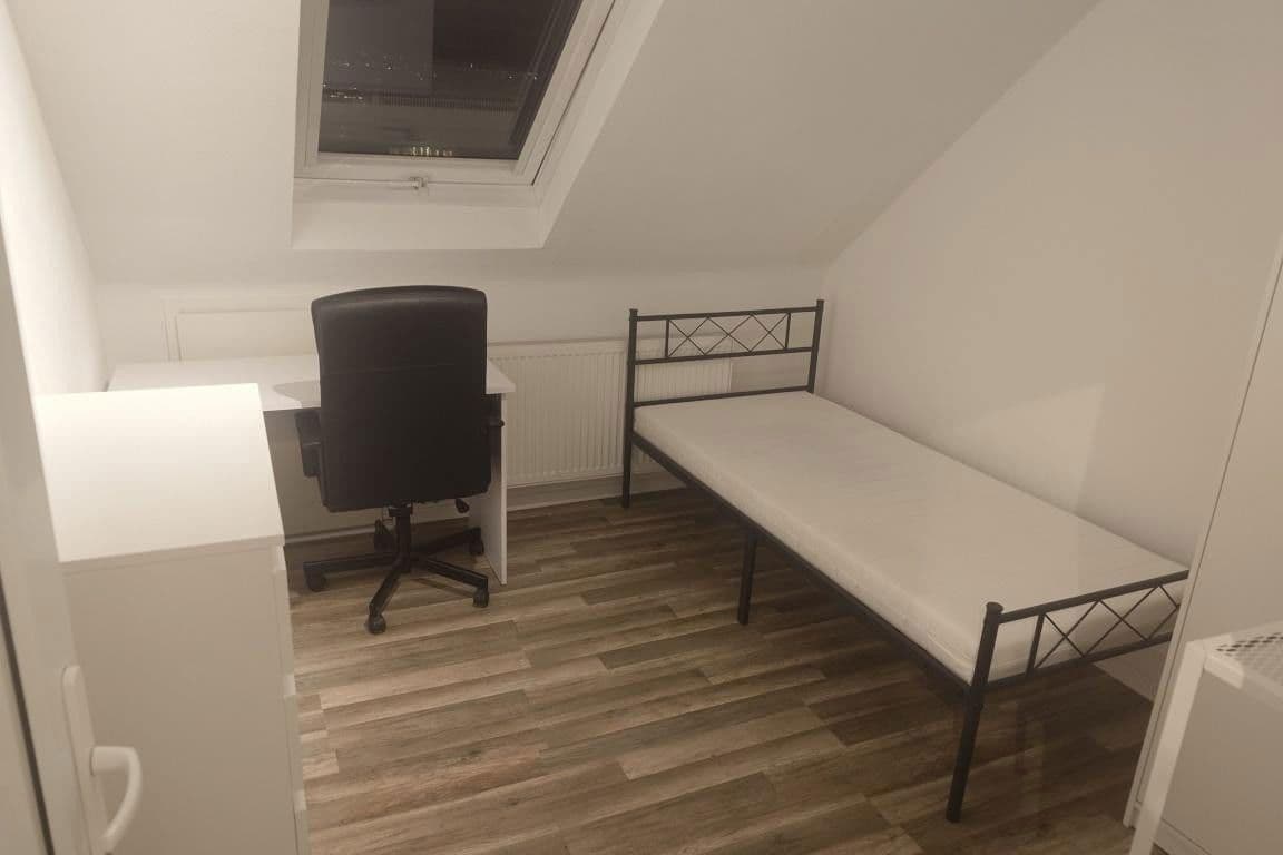 5 bedroom flat for sale, 72 m², Stuttgart, Baden-Württemberg 5 bedroom flat for sale, 72 m², Stuttgart, Baden-Württemberg