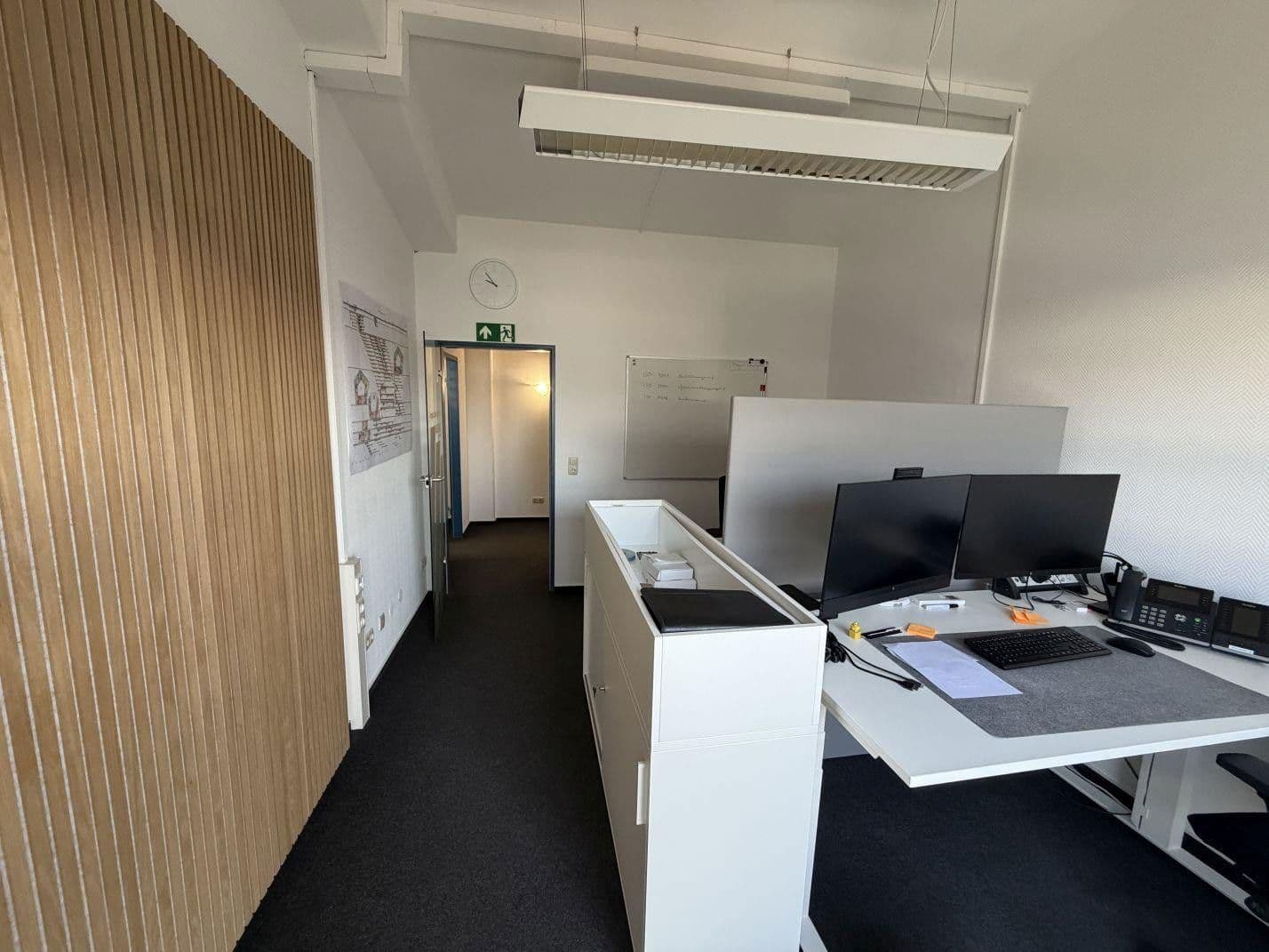 office to rent, 192 m², Leverkusen, North Rhine-Westphalia office to rent, 192 m², Leverkusen, North Rhine-Westphalia