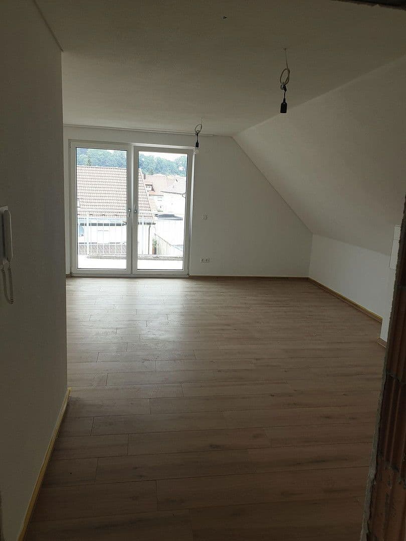 2 bedroom with open-plan kitchen flat to rent, 65 m², Schillerstraße 32, Eislingen/Fils, Baden-Württemberg 2 bedroom with open-plan kitchen flat to rent, 65 m², Schillerstraße 32, Eislingen/Fils, Baden-Württemberg
