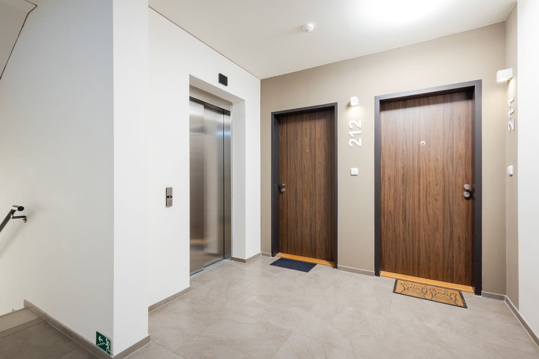 1 bedroom with open-plan kitchen flat for sale, 46 m², Stočesova, Prague, Prague 1 bedroom with open-plan kitchen flat for sale, 46 m², Stočesova, Prague, Prague