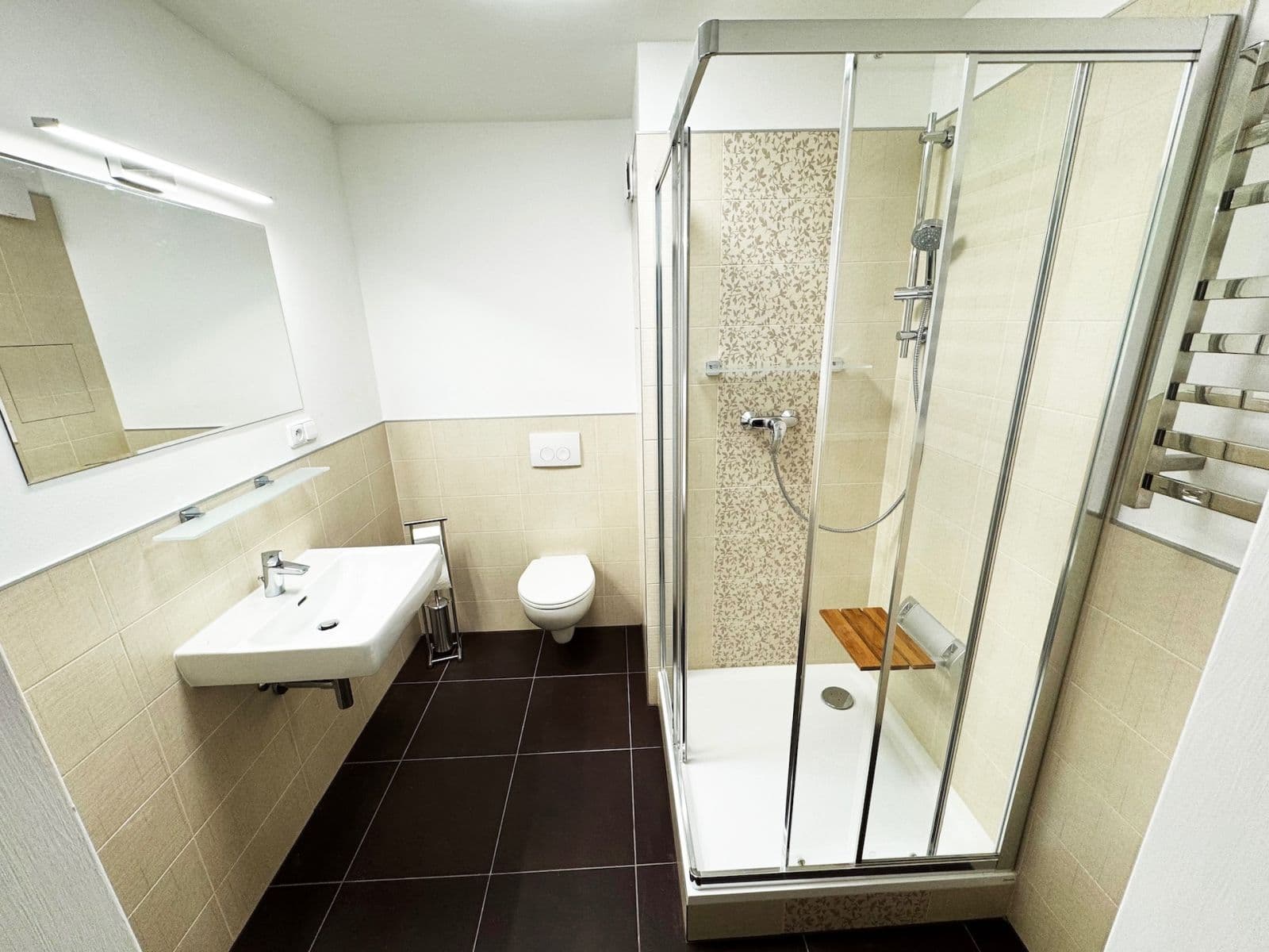 1 bedroom with open-plan kitchen flat to rent, 43 m², Slavatova, Prague, Prague 1 bedroom with open-plan kitchen flat to rent, 43 m², Slavatova, Prague, Prague