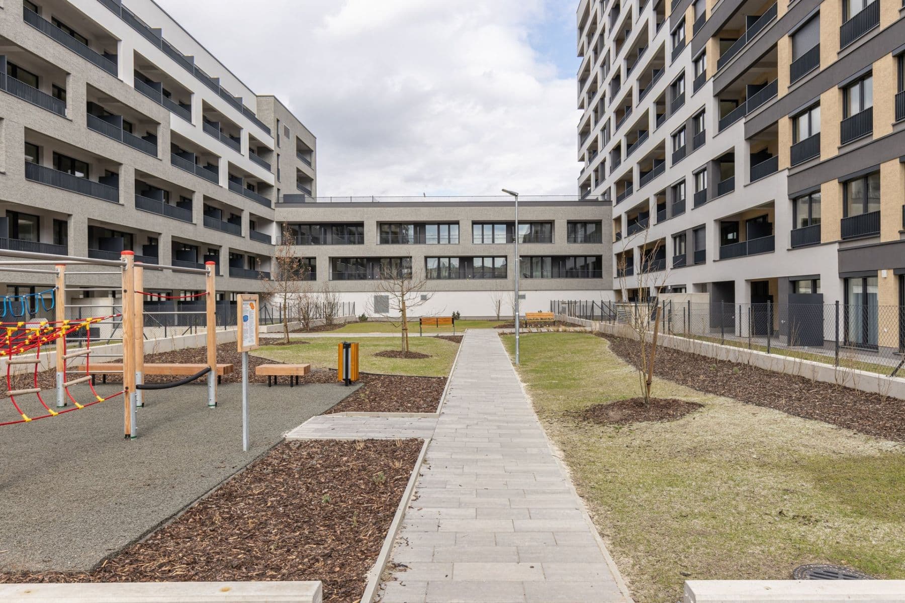 Studio flat to rent, 30 m², Poděbradská, Prague, Prague Studio flat to rent, 30 m², Poděbradská, Prague, Prague