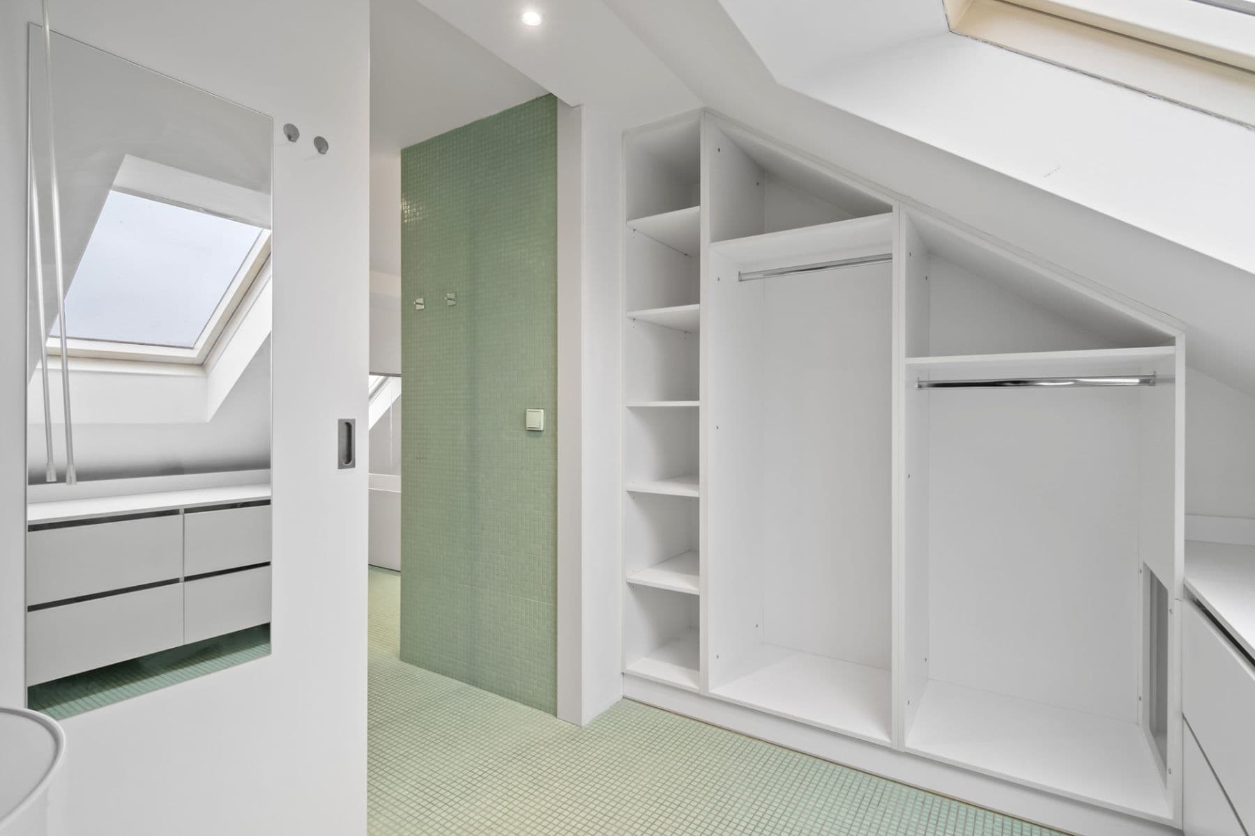 3 bedroom flat to rent, 130 m², U Akademie, Prague, Prague 3 bedroom flat to rent, 130 m², U Akademie, Prague, Prague