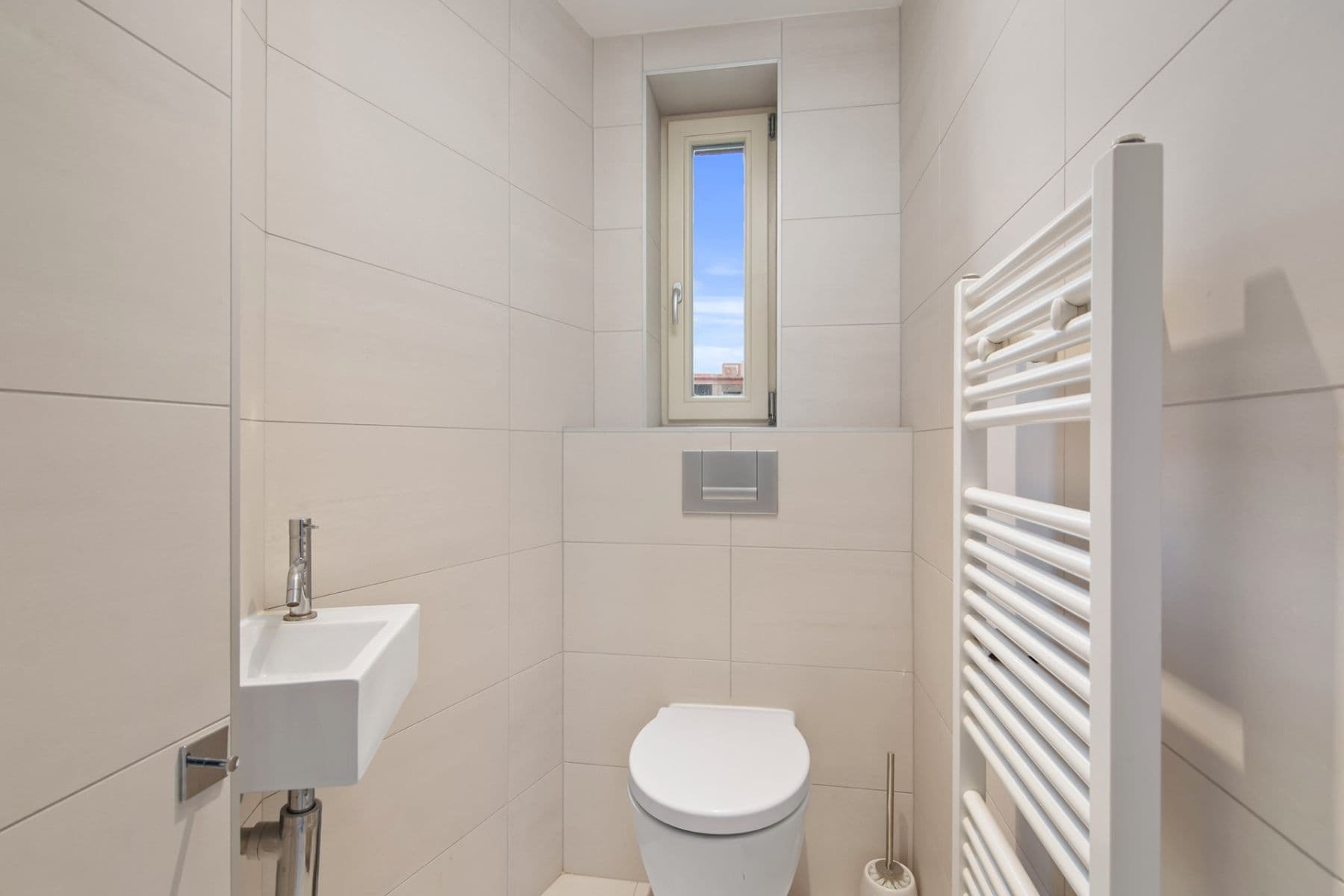 3 bedroom flat to rent, 130 m², U Akademie, Prague, Prague 3 bedroom flat to rent, 130 m², U Akademie, Prague, Prague