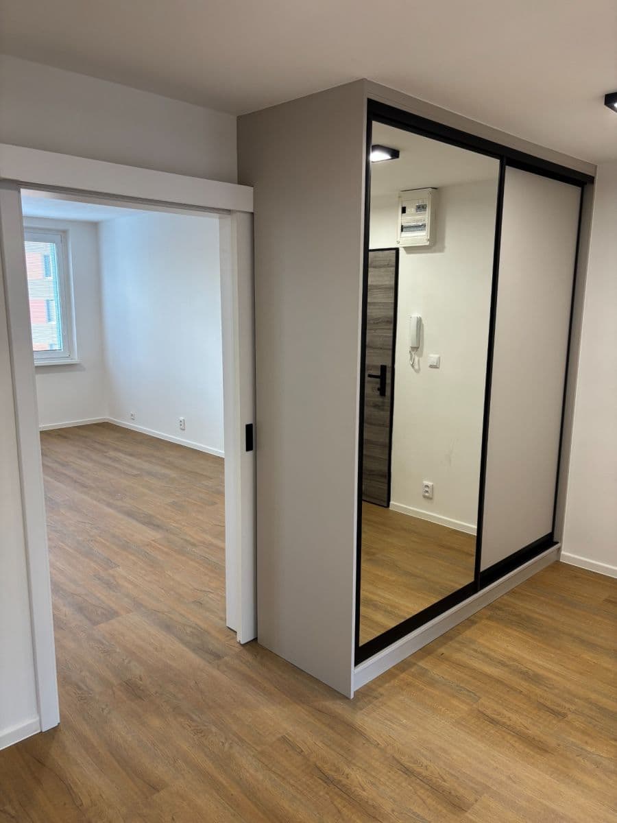 2 bedroom with open-plan kitchen flat for sale, 68 m², Na Výsluní, Litoměřice, Ústecký Region 2 bedroom with open-plan kitchen flat for sale, 68 m², Na Výsluní, Litoměřice, Ústecký Region