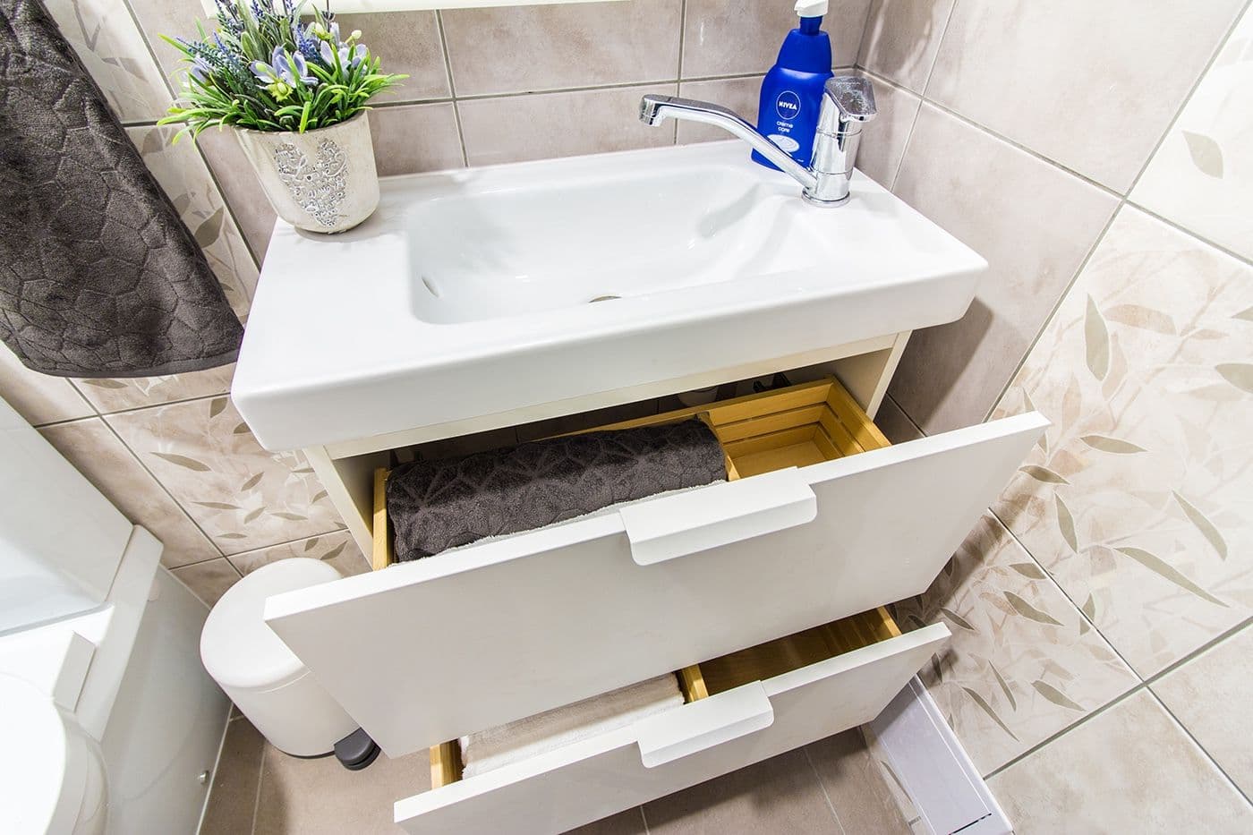 1 bedroom with open-plan kitchen flat to rent, 30 m², Plynární, Prague, Prague 1 bedroom with open-plan kitchen flat to rent, 30 m², Plynární, Prague, Prague