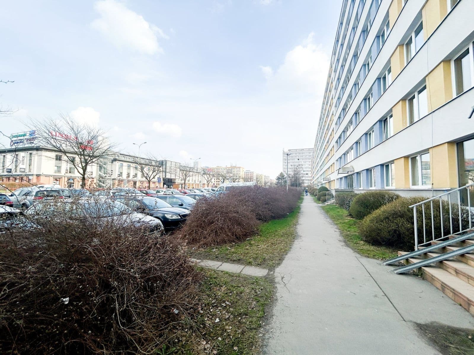 1 bedroom with open-plan kitchen flat to rent, 40 m², Novodvorská, Prague, Prague 1 bedroom with open-plan kitchen flat to rent, 40 m², Novodvorská, Prague, Prague