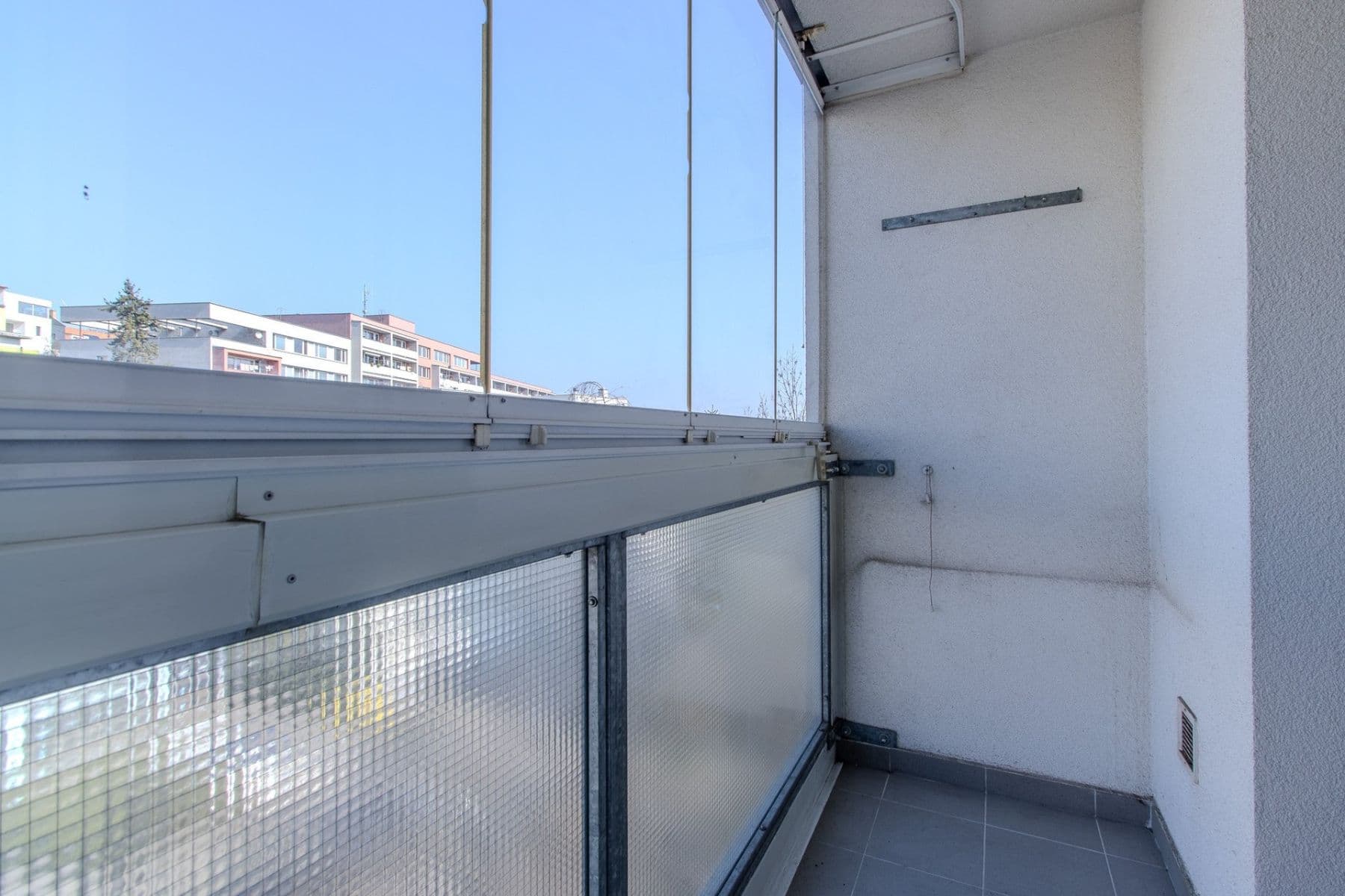 3 bedroom flat to rent, 54 m², Radimova, Prague, Prague 3 bedroom flat to rent, 54 m², Radimova, Prague, Prague