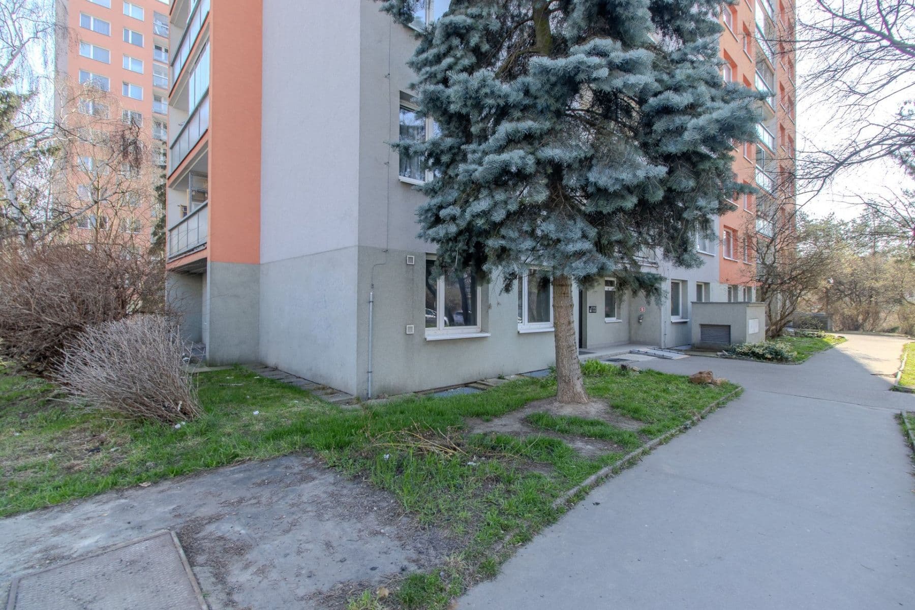 3 bedroom flat to rent, 54 m², Radimova, Prague, Prague 3 bedroom flat to rent, 54 m², Radimova, Prague, Prague