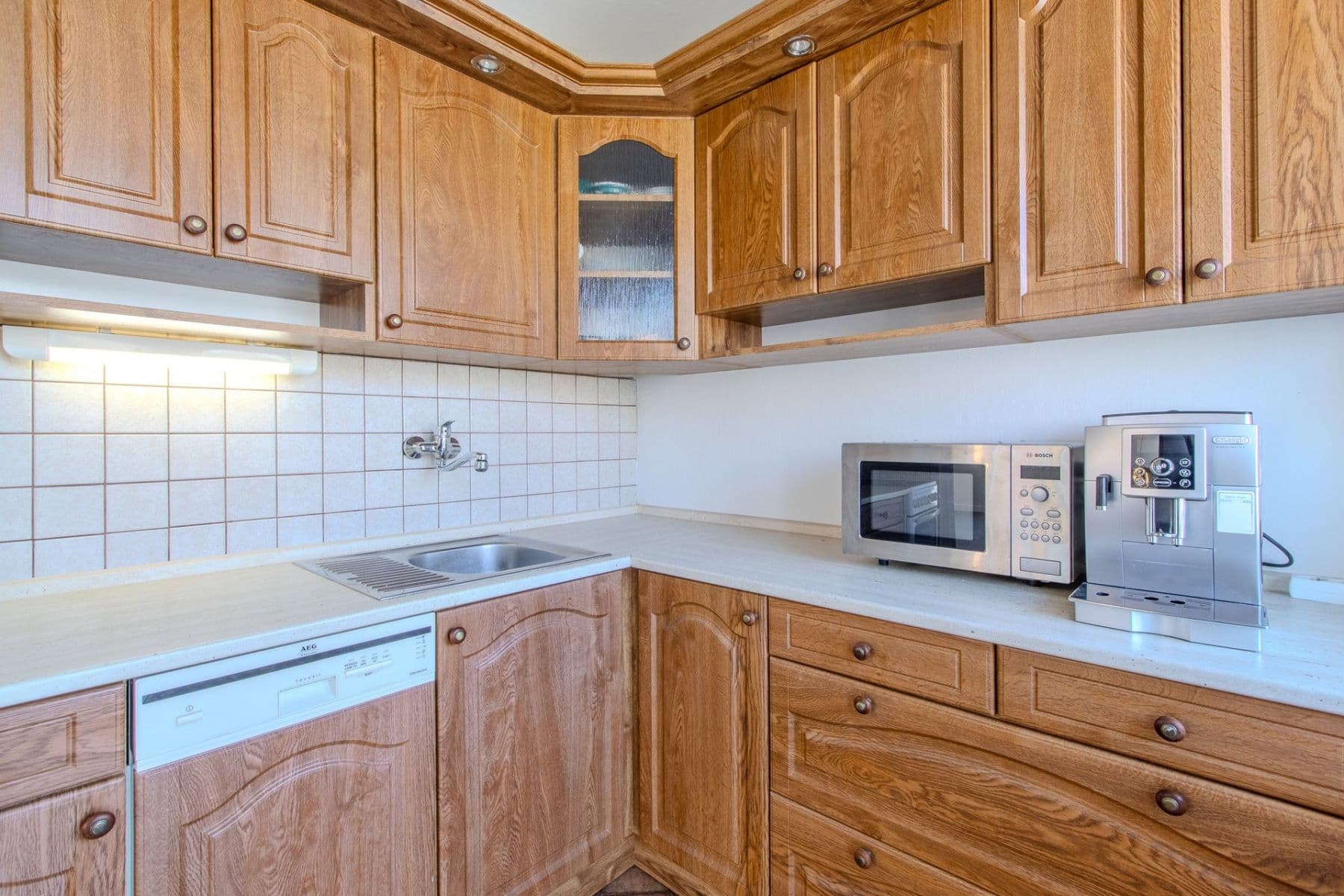 3 bedroom flat to rent, 54 m², Radimova, Prague, Prague 3 bedroom flat to rent, 54 m², Radimova, Prague, Prague