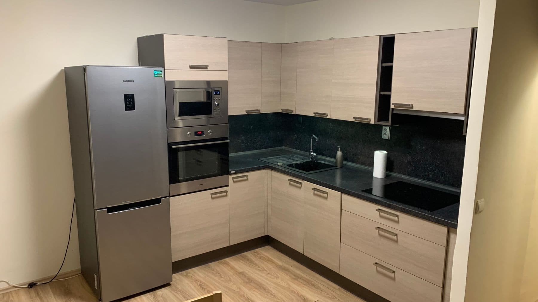 1 bedroom with open-plan kitchen flat to rent, 48 m², Svážná, Brno, Jihomoravský Region 1 bedroom with open-plan kitchen flat to rent, 48 m², Svážná, Brno, Jihomoravský Region