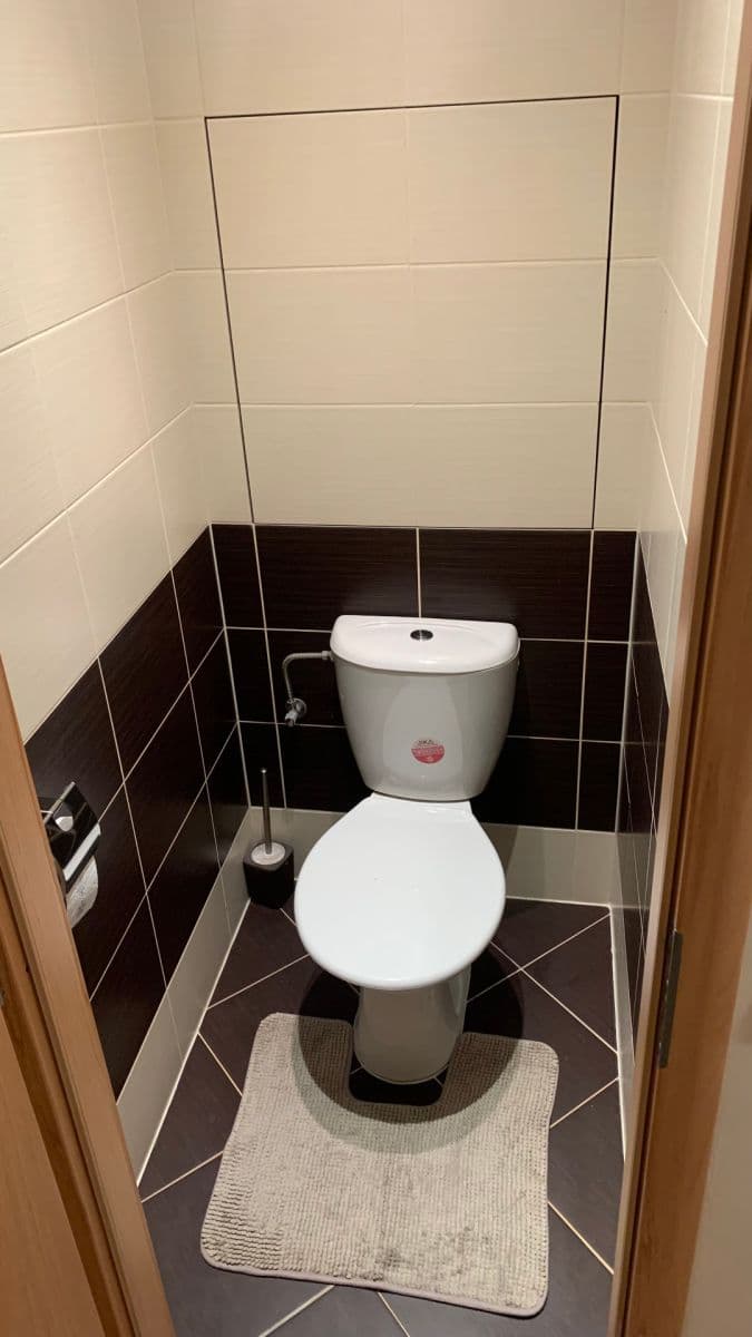 1 bedroom with open-plan kitchen flat to rent, 48 m², Svážná, Brno, Jihomoravský Region 1 bedroom with open-plan kitchen flat to rent, 48 m², Svážná, Brno, Jihomoravský Region