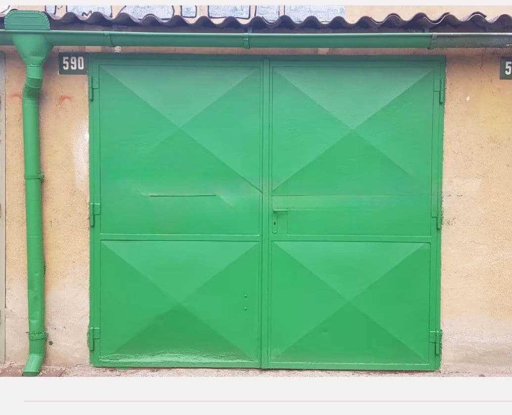 garage to rent, 12 m², Ve Svahu, Beroun, Středočeský Region garage to rent, 12 m², Ve Svahu, Beroun, Středočeský Region