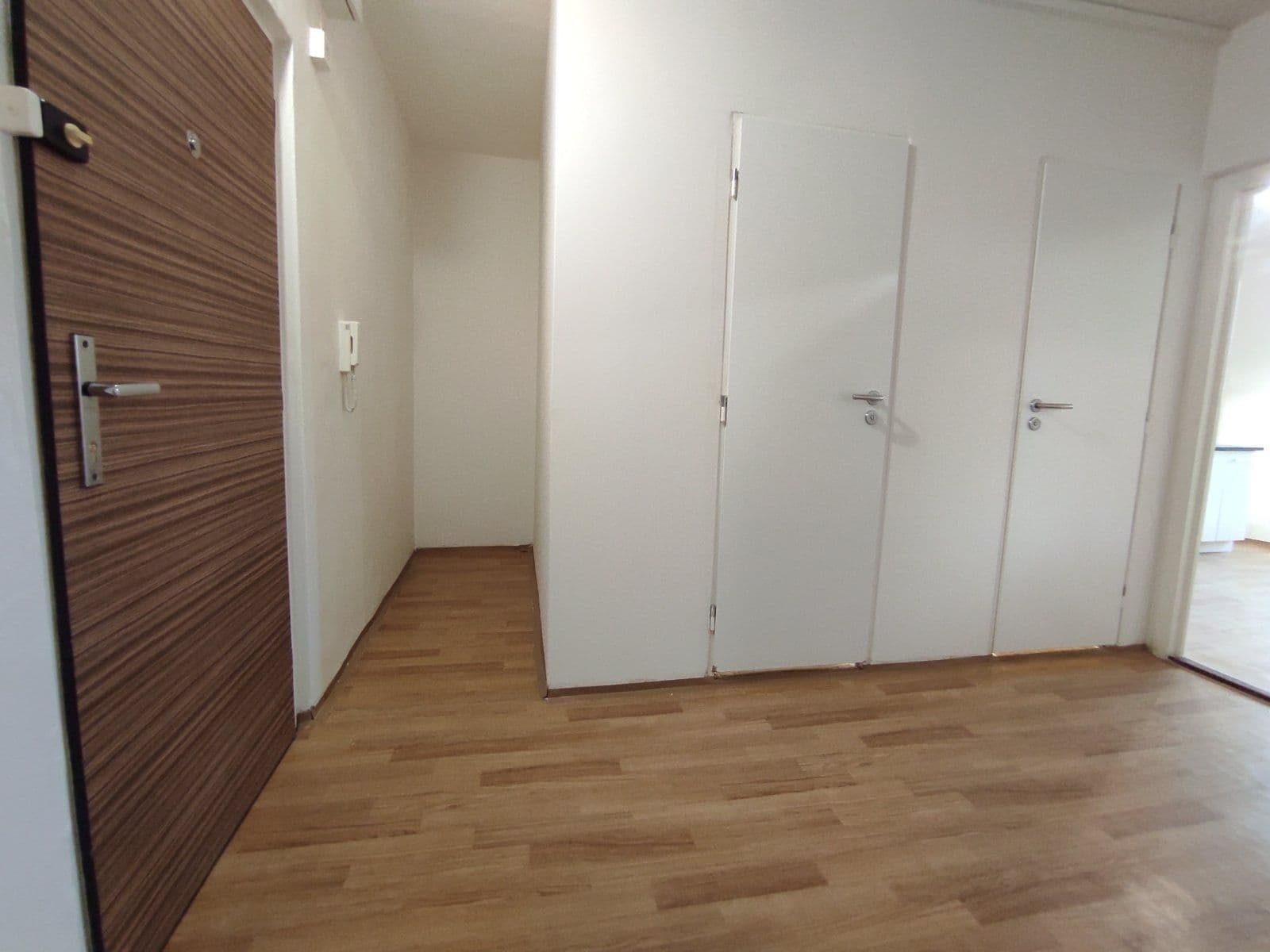 3 bedroom flat to rent, 78 m², Masarykova třída, Orlová, Moravskoslezský Region 3 bedroom flat to rent, 78 m², Masarykova třída, Orlová, Moravskoslezský Region
