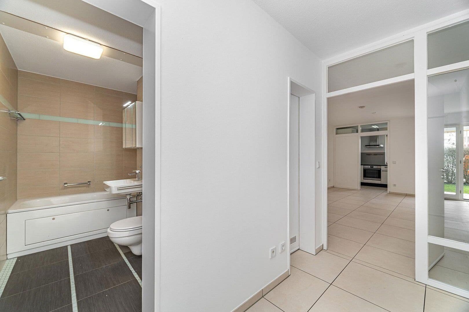 3 bedroom flat for sale, 76 m², Schellenbergstr. 2, Germering, Bavaria 3 bedroom flat for sale, 76 m², Schellenbergstr. 2, Germering, Bavaria