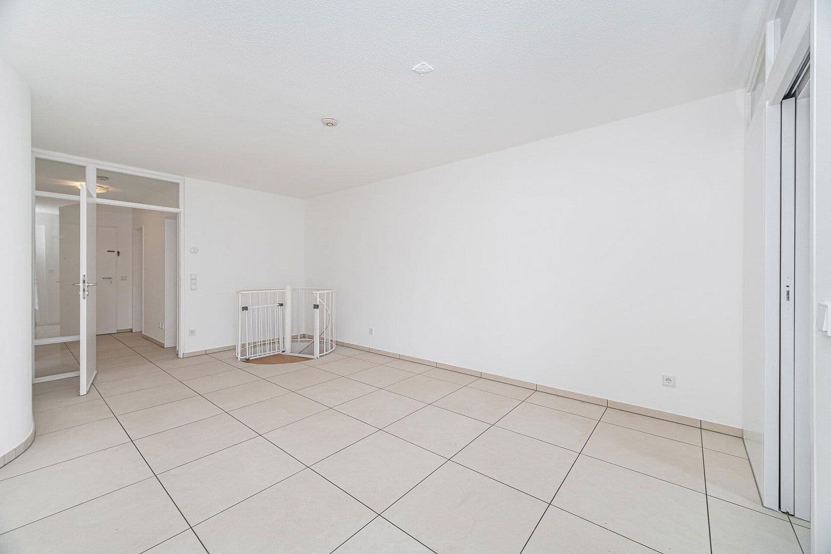 3 bedroom flat for sale, 76 m², Schellenbergstr. 2, Germering, Bavaria 3 bedroom flat for sale, 76 m², Schellenbergstr. 2, Germering, Bavaria