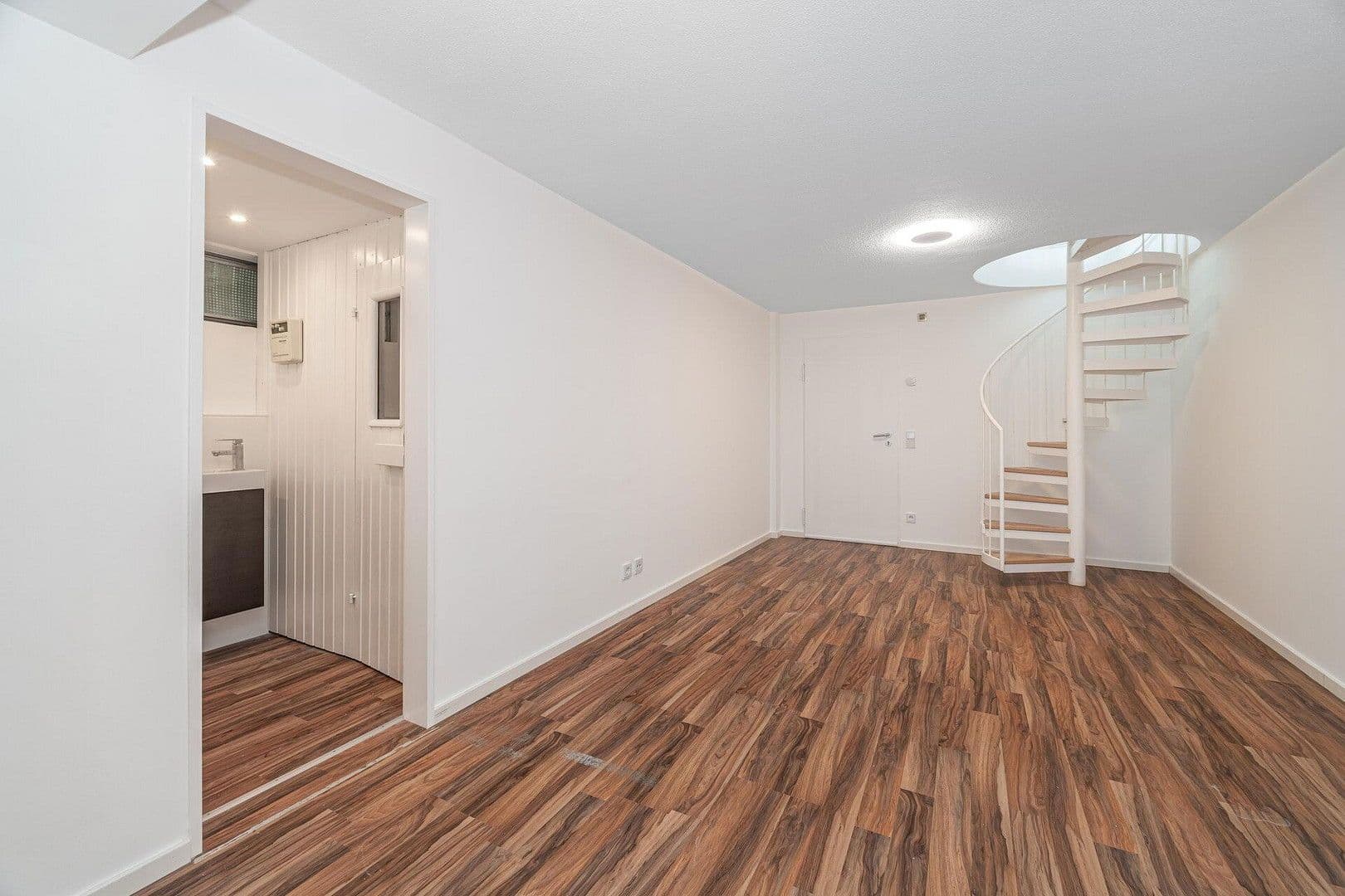 3 bedroom flat for sale, 76 m², Schellenbergstr. 2, Germering, Bavaria 3 bedroom flat for sale, 76 m², Schellenbergstr. 2, Germering, Bavaria