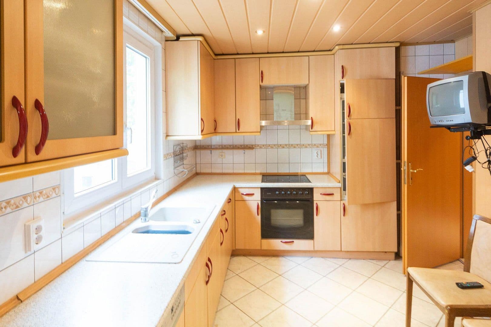 4 bedroom flat to rent, 70 m², Brenkenackerweg 35, Lichtenstein, Baden-Württemberg 4 bedroom flat to rent, 70 m², Brenkenackerweg 35, Lichtenstein, Baden-Württemberg