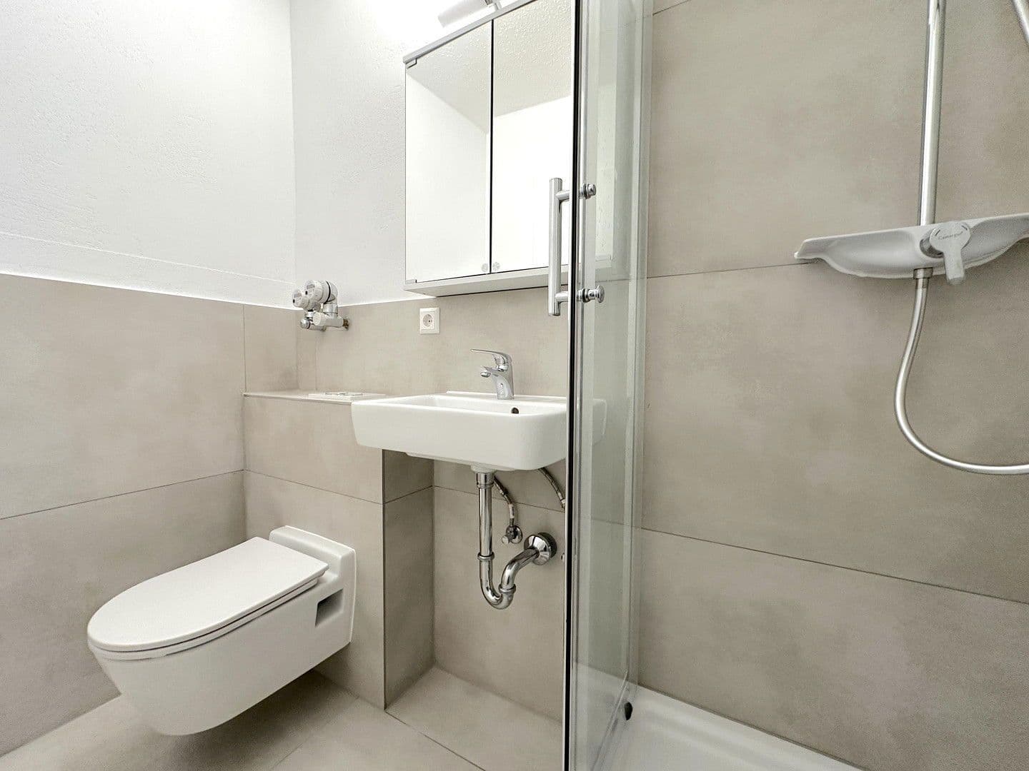 2 bedroom flat to rent, 46 m², Eltviller Straße 19, Wiesbaden, Hesse 2 bedroom flat to rent, 46 m², Eltviller Straße 19, Wiesbaden, Hesse