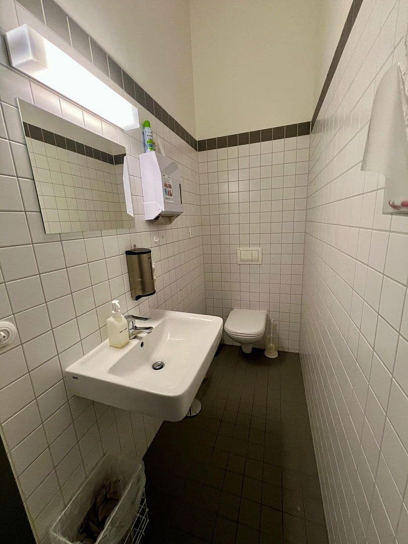 office to rent, 330 m², Königsbrücker Straße 96, Dresden, Saxony office to rent, 330 m², Königsbrücker Straße 96, Dresden, Saxony