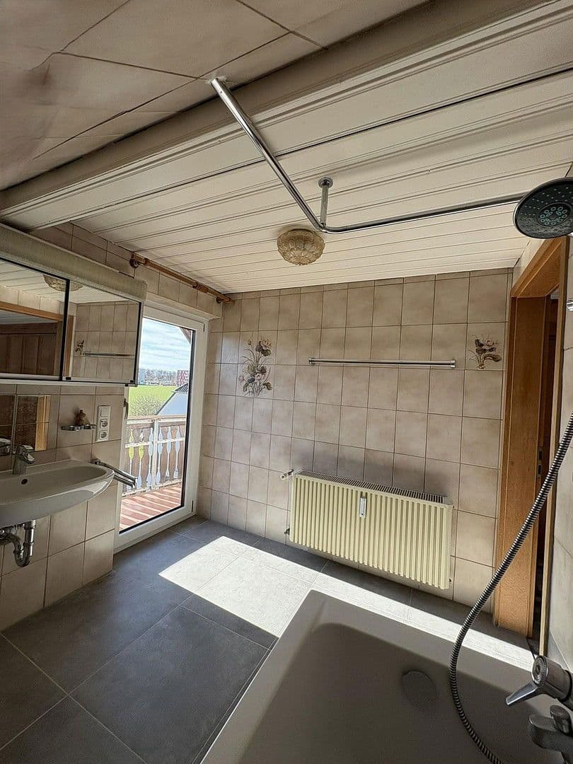 2 bedroom with open-plan kitchen flat to rent, 139 m², Blumenstraße 34, Karlsfeld, Bavaria 2 bedroom with open-plan kitchen flat to rent, 139 m², Blumenstraße 34, Karlsfeld, Bavaria