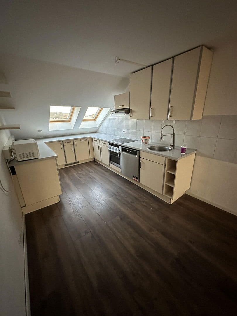 4 bedroom flat to rent, 120 m², Braunschweig, Lower Saxony 4 bedroom flat to rent, 120 m², Braunschweig, Lower Saxony