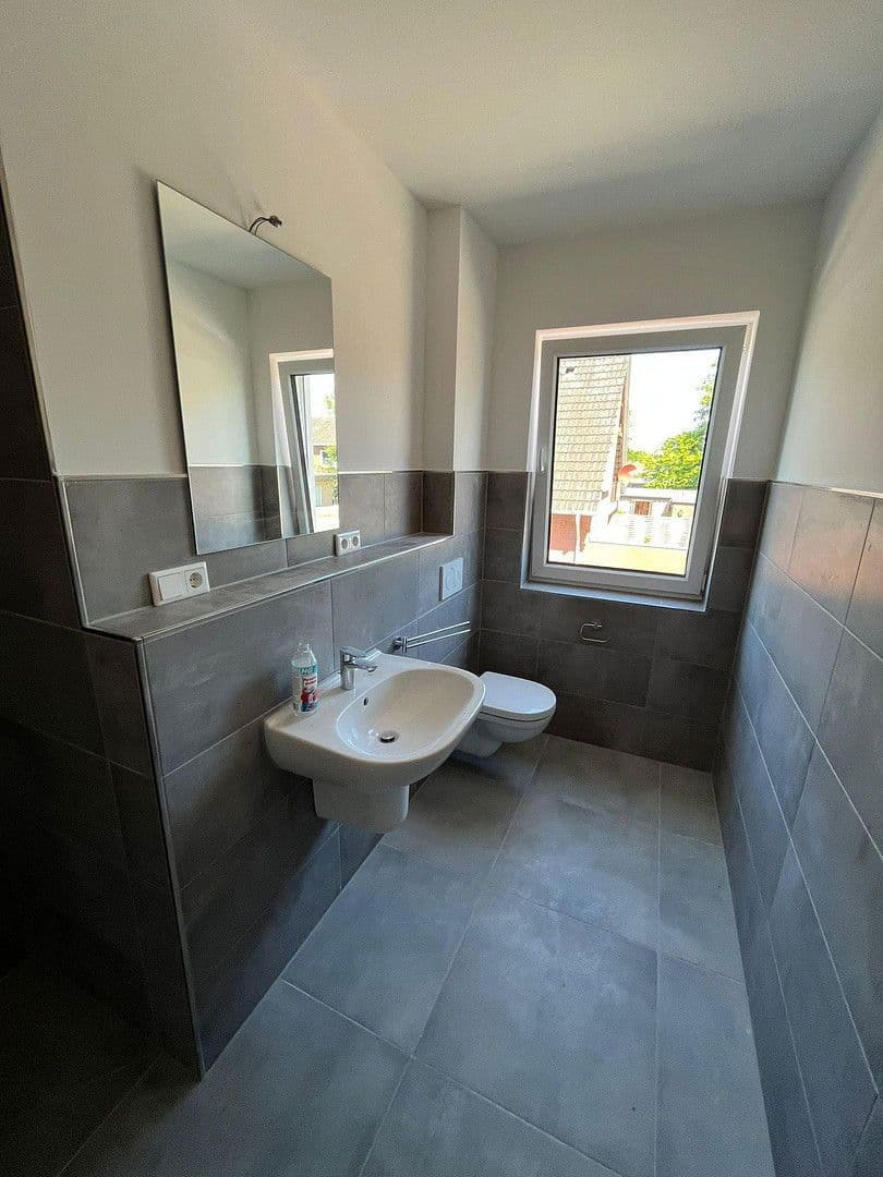 3 bedroom flat to rent, 134 m², Hundsmühler Str 157, Oldenburg-Eversten, Lower Saxony 3 bedroom flat to rent, 134 m², Hundsmühler Str 157, Oldenburg-Eversten, Lower Saxony