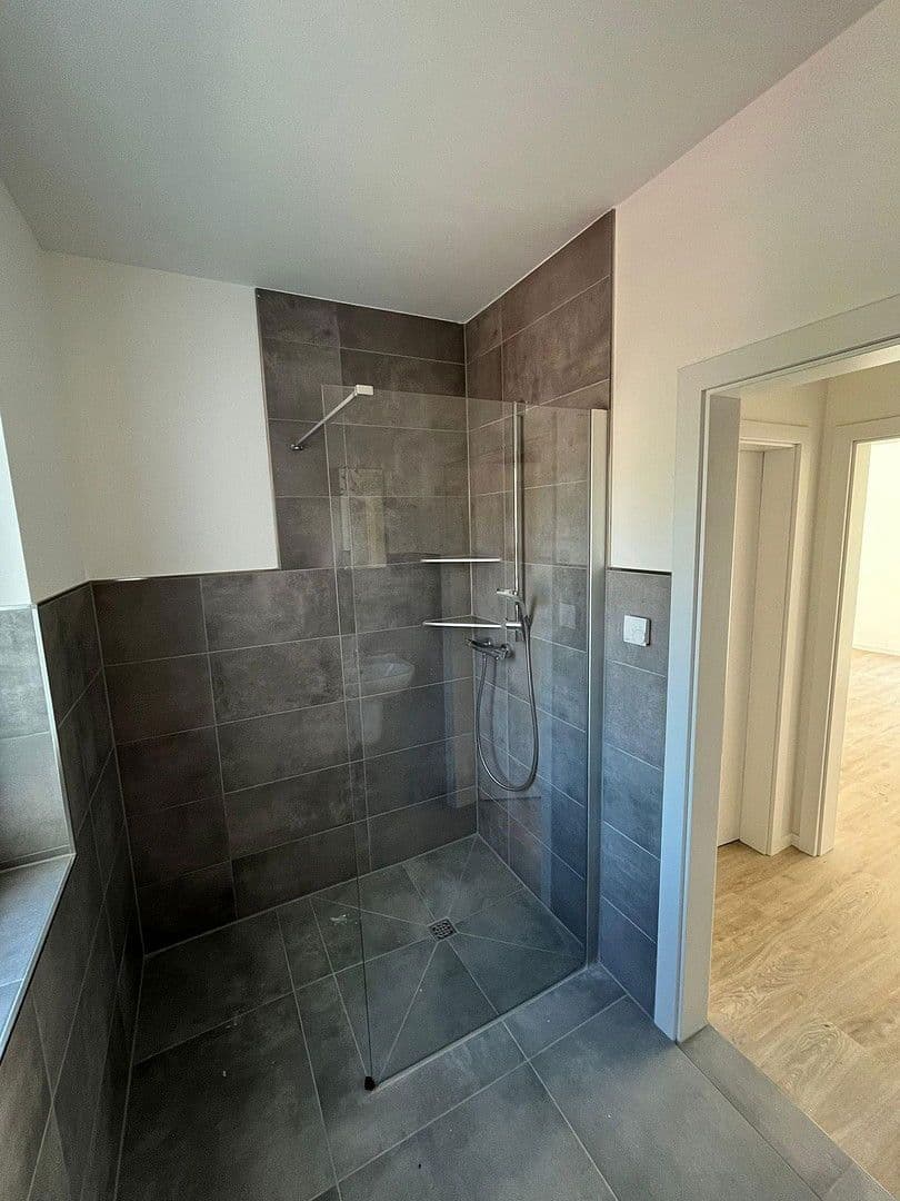 3 bedroom flat to rent, 134 m², Hundsmühler Str 157, Oldenburg-Eversten, Lower Saxony 3 bedroom flat to rent, 134 m², Hundsmühler Str 157, Oldenburg-Eversten, Lower Saxony