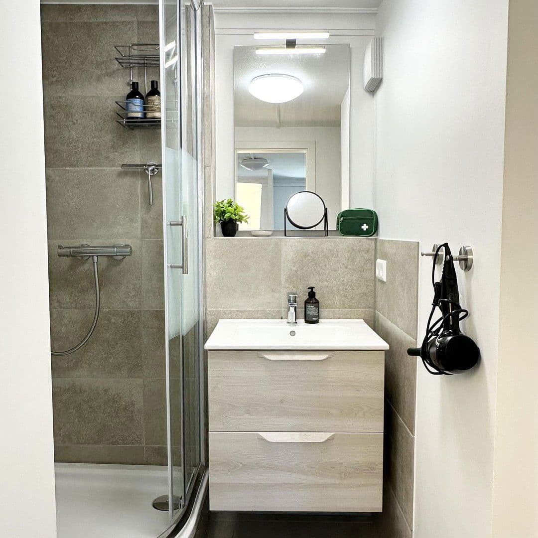 2 bedroom flat to rent, 43 m², Stuttgart, Baden-Württemberg 2 bedroom flat to rent, 43 m², Stuttgart, Baden-Württemberg