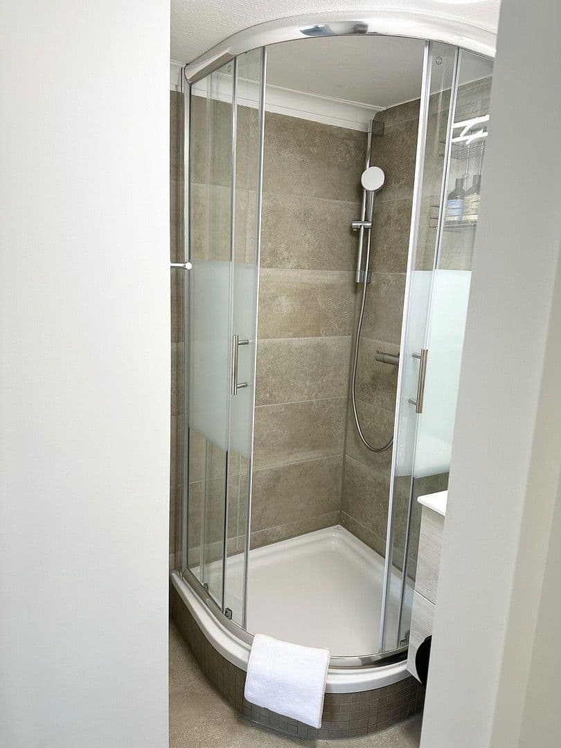 2 bedroom flat to rent, 43 m², Stuttgart, Baden-Württemberg 2 bedroom flat to rent, 43 m², Stuttgart, Baden-Württemberg