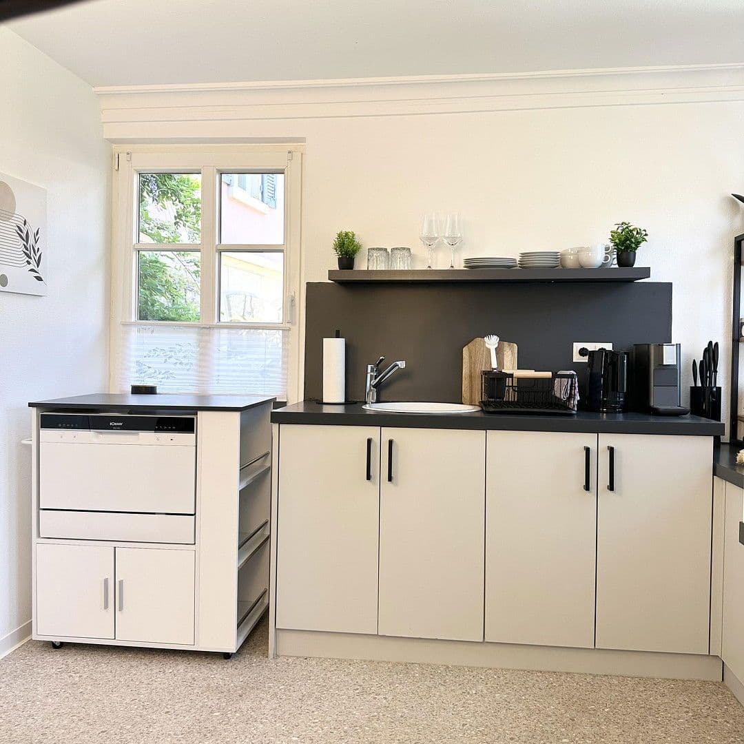 2 bedroom flat to rent, 43 m², Stuttgart, Baden-Württemberg 2 bedroom flat to rent, 43 m², Stuttgart, Baden-Württemberg