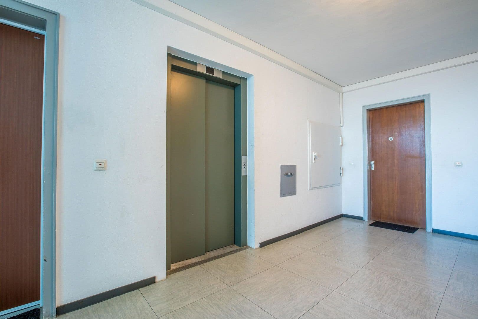 3 bedroom with open-plan kitchen flat for sale, 115 m², Karlsruhe, Baden-Württemberg 3 bedroom with open-plan kitchen flat for sale, 115 m², Karlsruhe, Baden-Württemberg